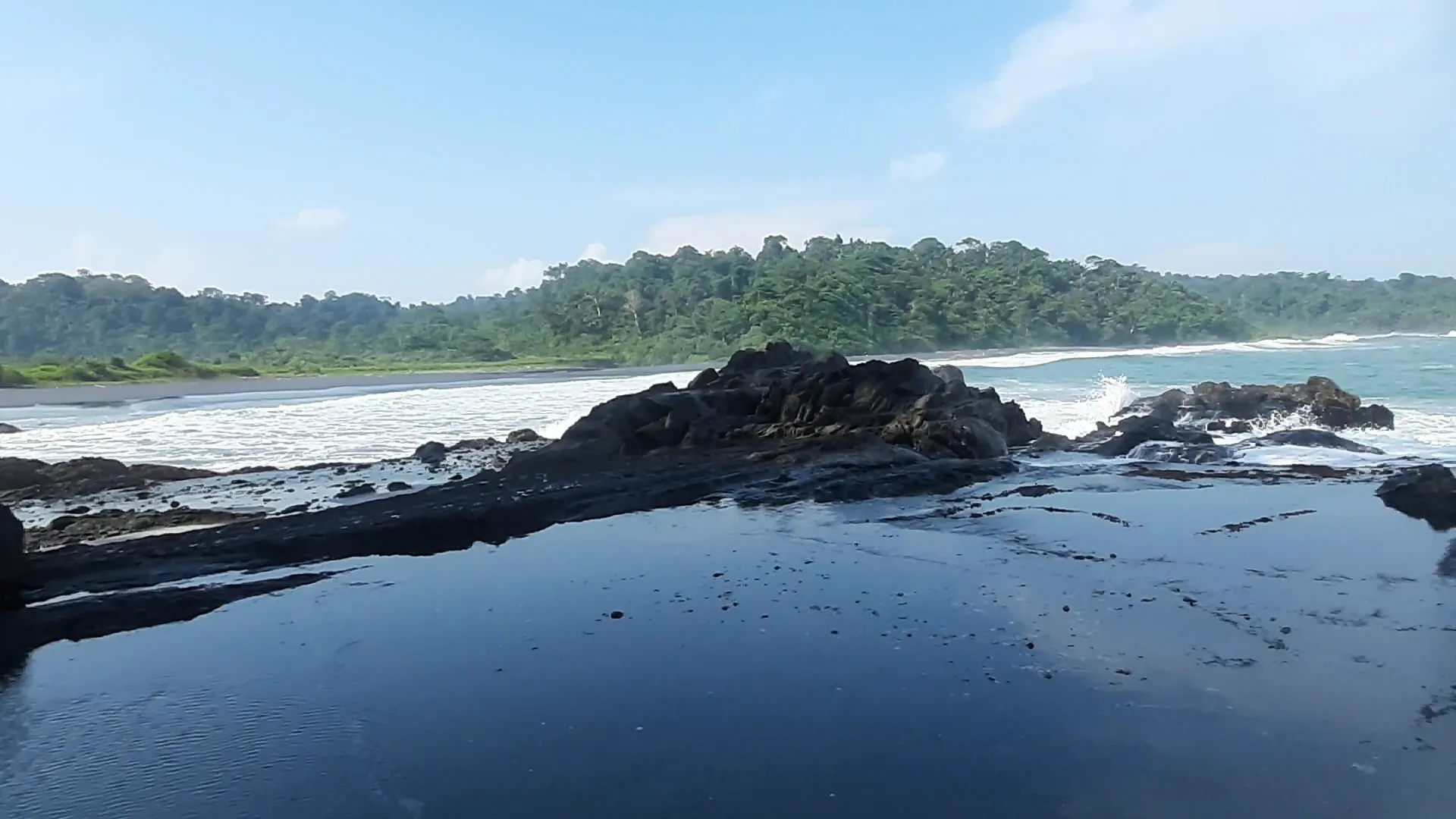 Pantai Telaga Tresno