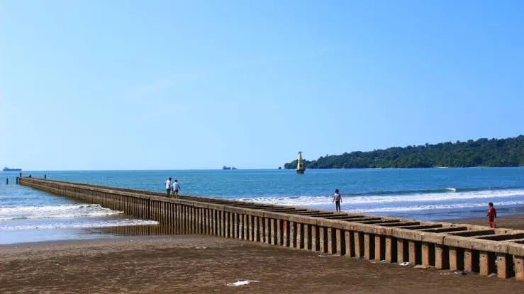 Pantai Tlk. Penyu