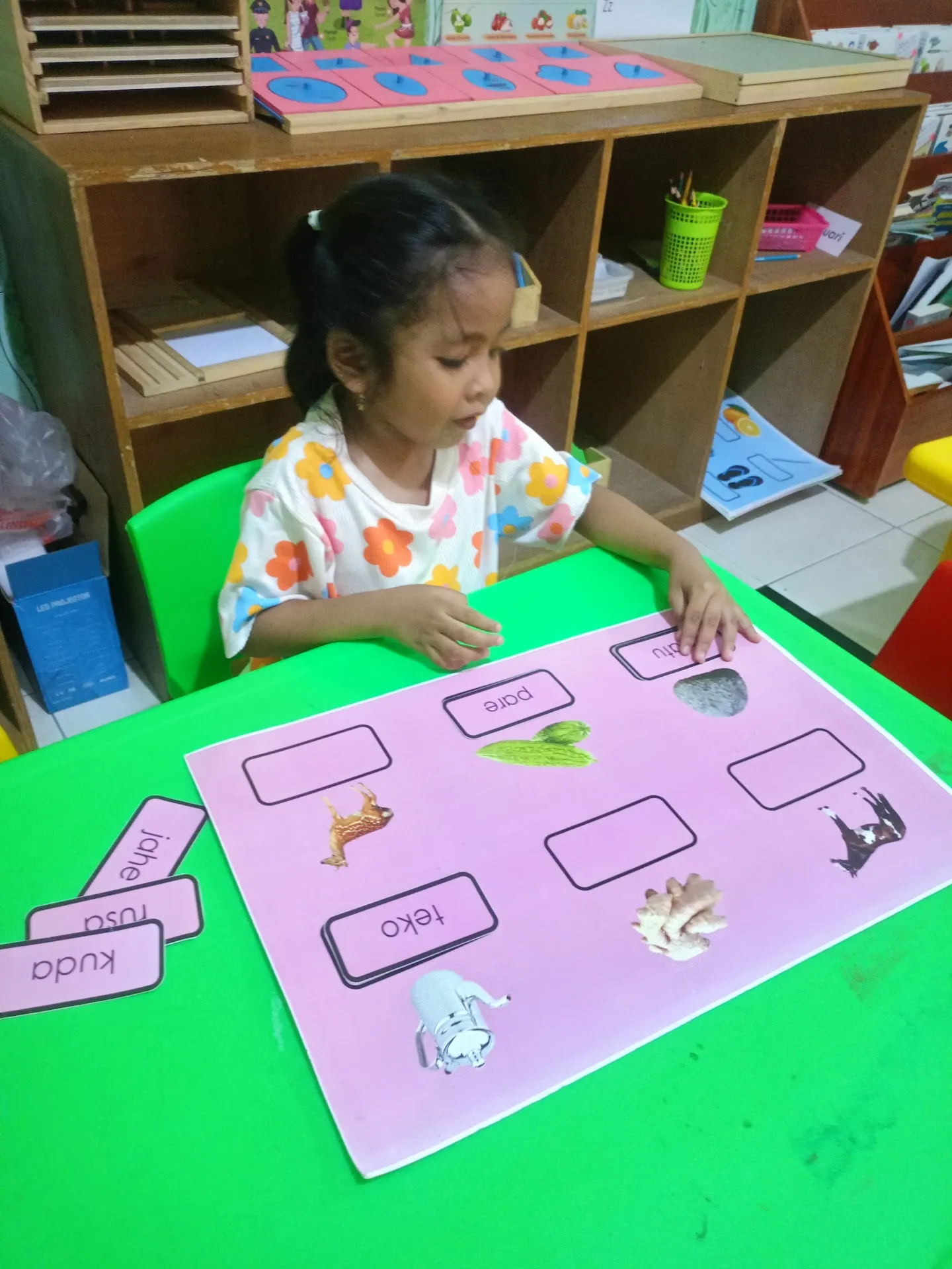 PAUD USNIA ISLAMICPRENEUR MONTESSORI SCHOOL KB TK TPA