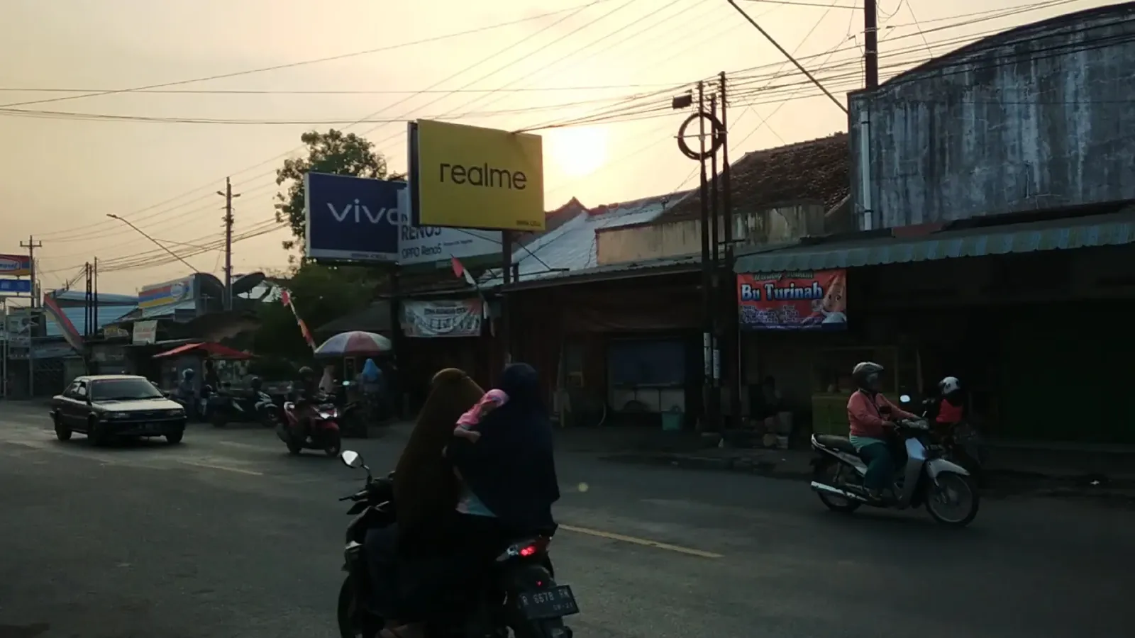 Pecel lele kremes pak mino