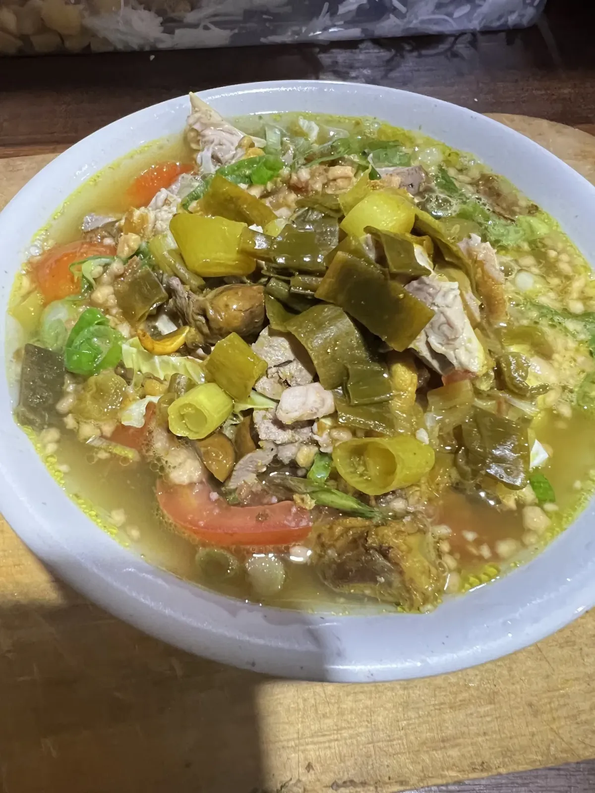 Pecel lele MANANG DADUT "MD" SEPESIAL SOTO LAMONGAN DAN SOTO BETAWI