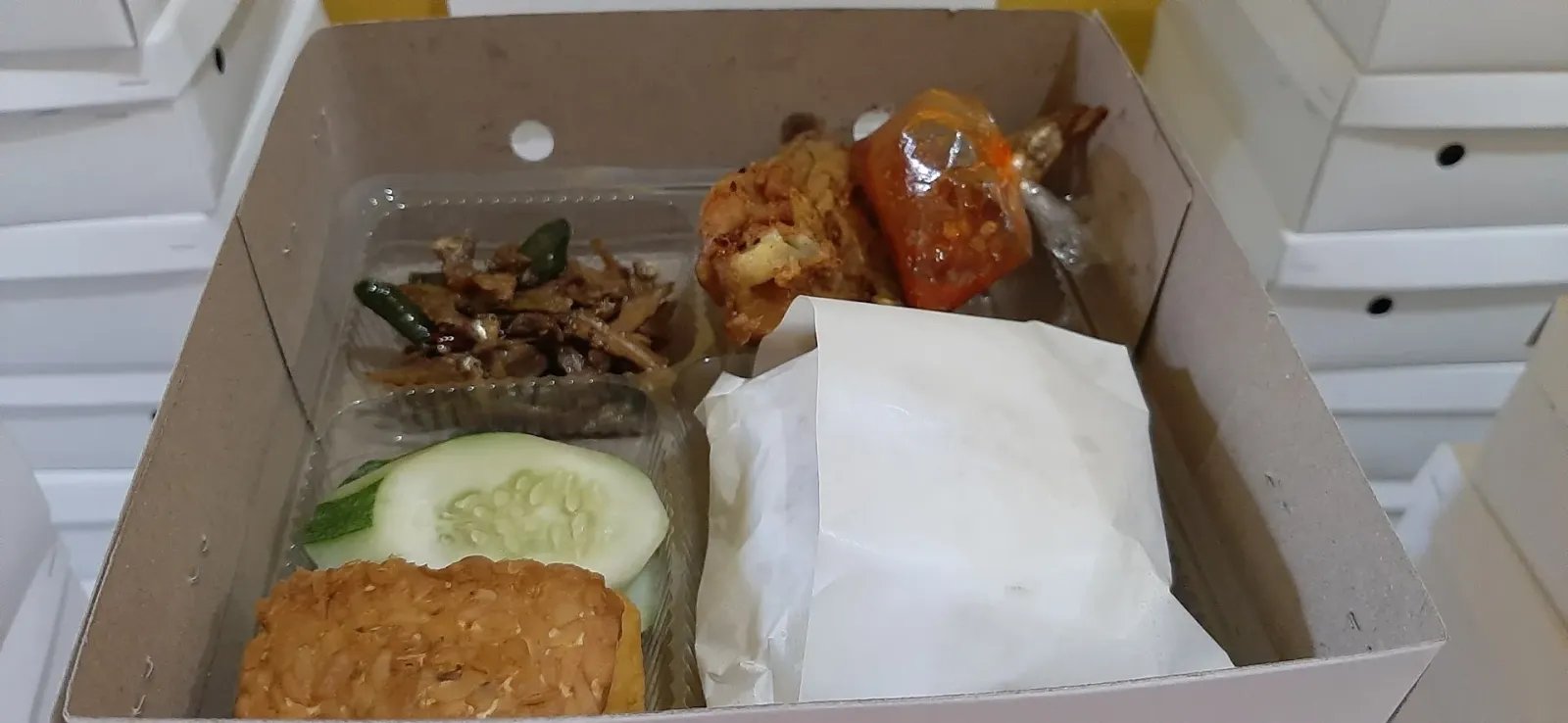 Pepes dan nasi liwet ibu elin