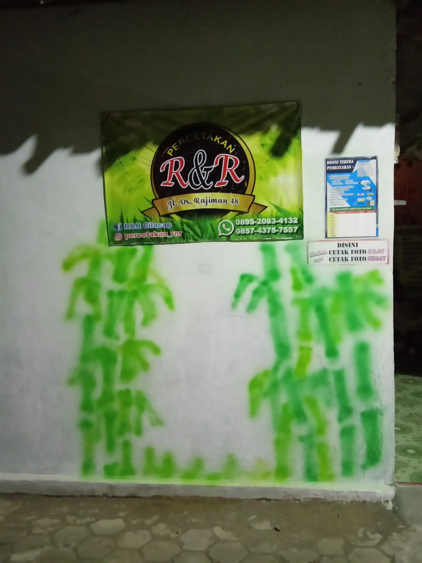 PERCETAKAN R&R