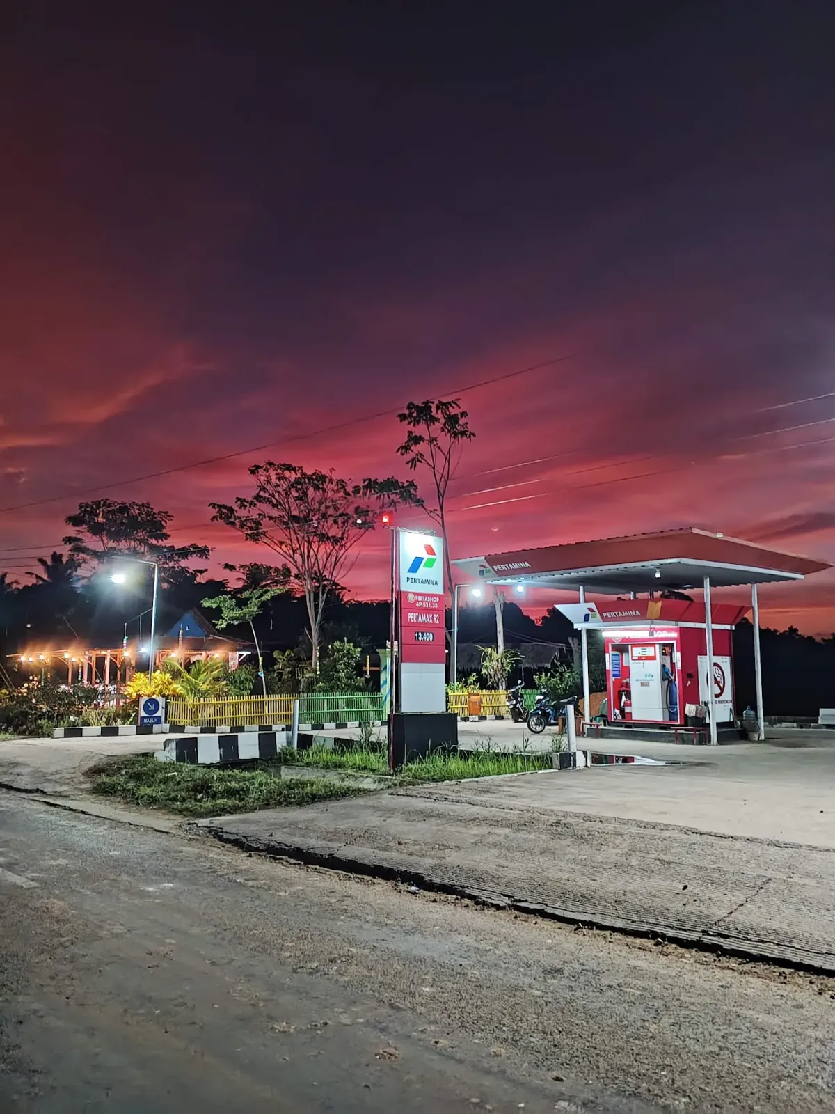 PERTASHOP GRUJUGAN