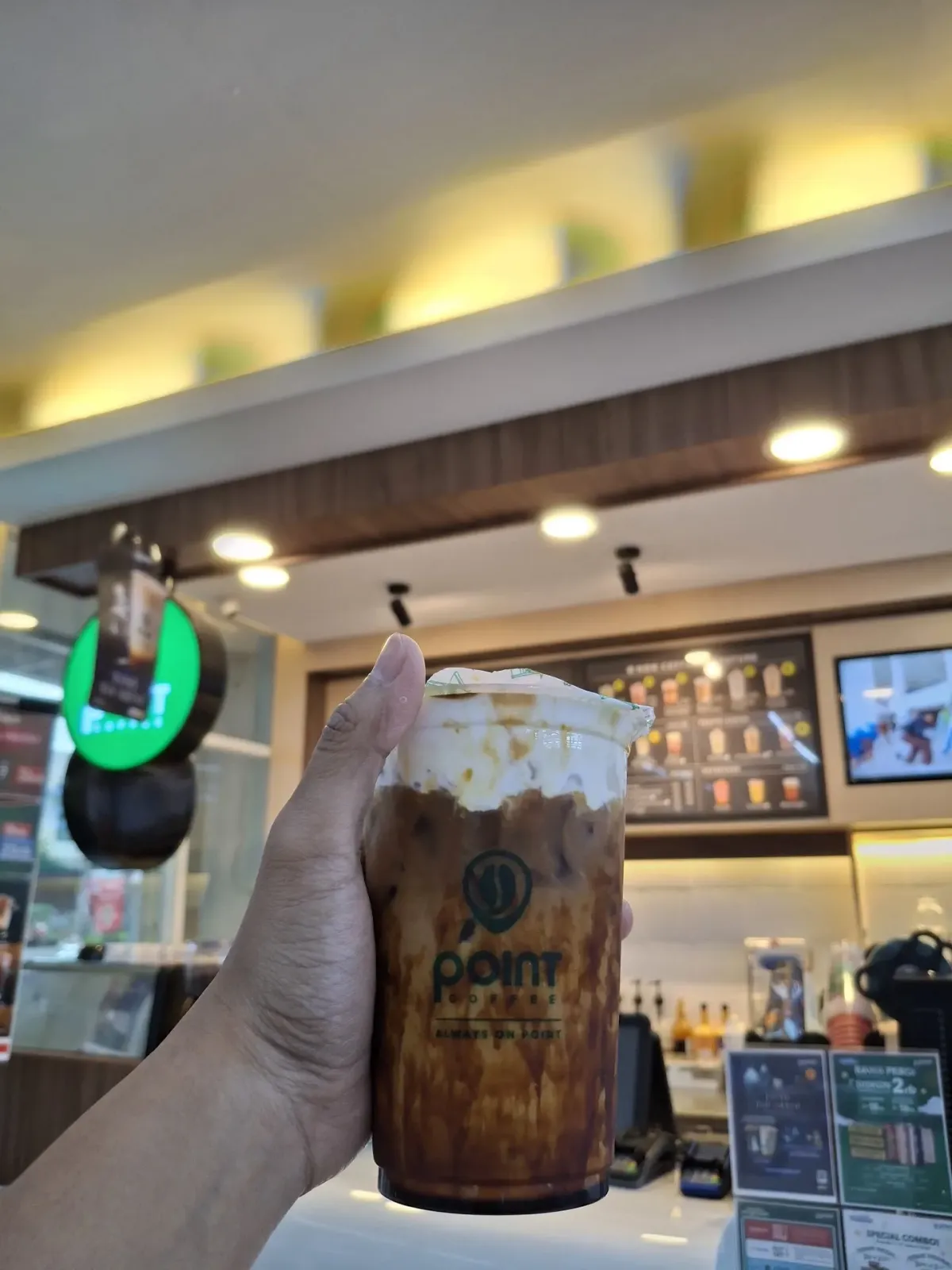 Point Coffee Indomaret MT Haryono