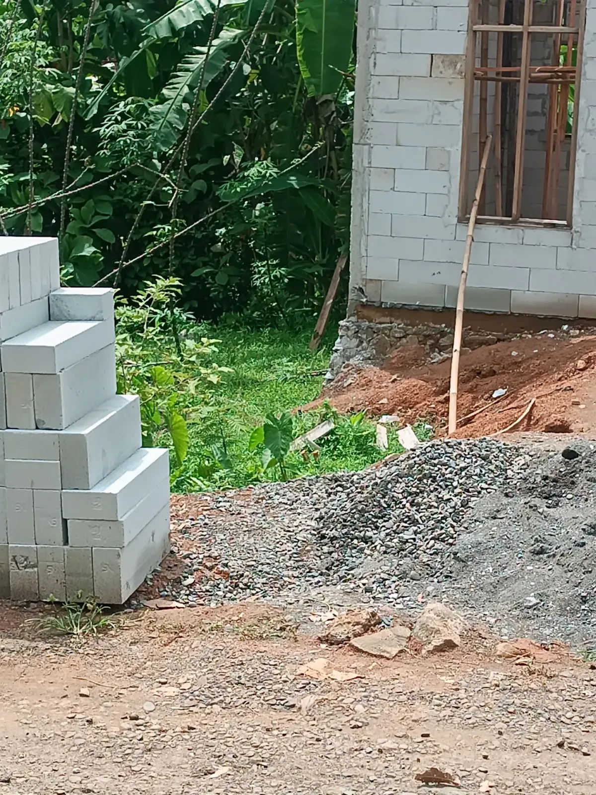 pom sialan mangas pelit