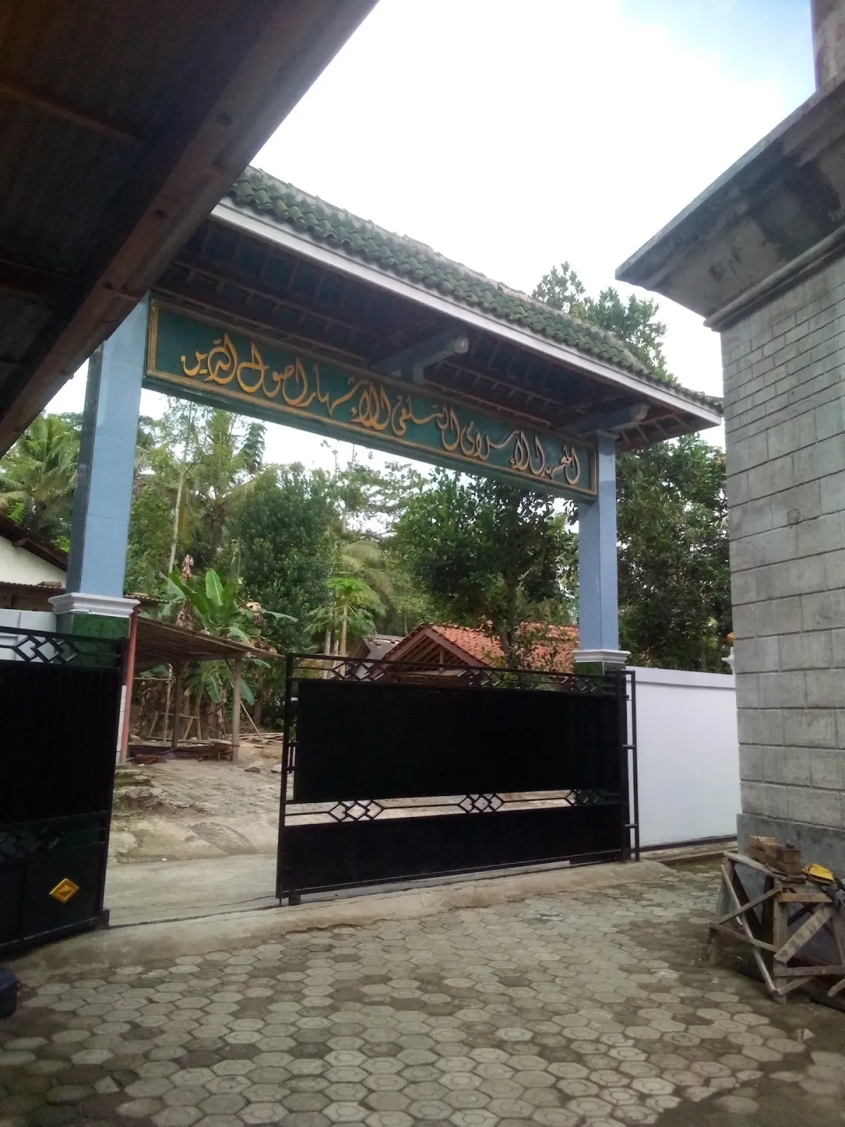 Pondok Pesantren AL Asyhar Ushuluddin