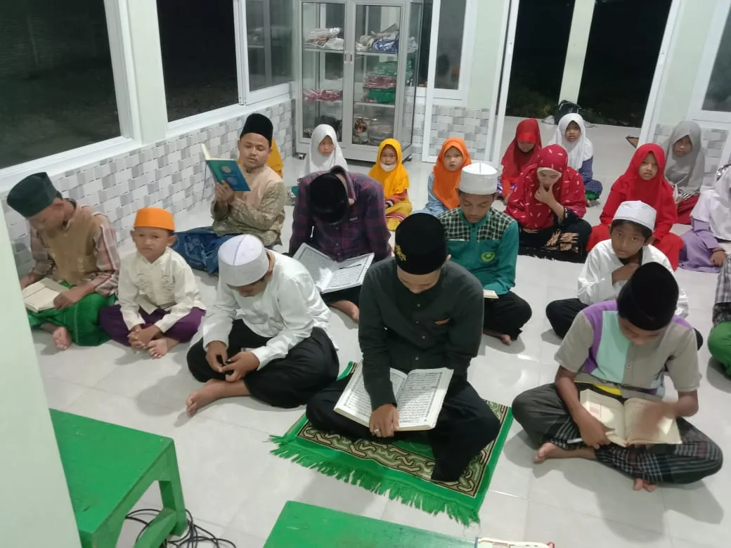 Pondok Pesantren Modern Roudlotul Abror