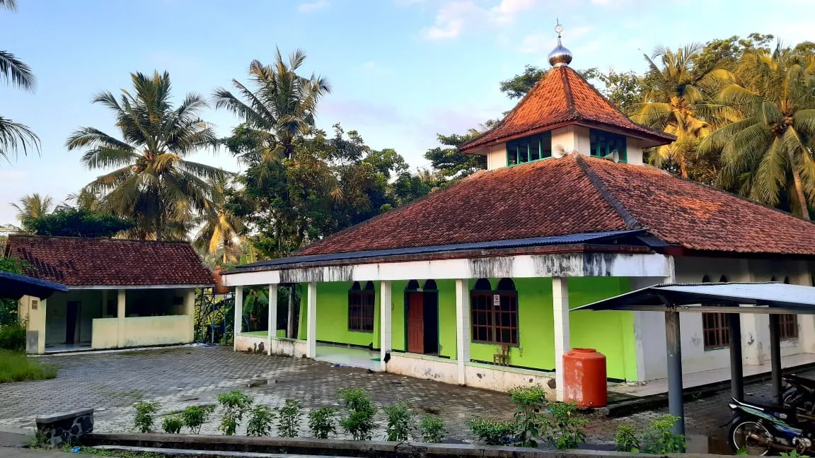 Pondok Pesantren Riyadlul Muta'alimin Cilacap