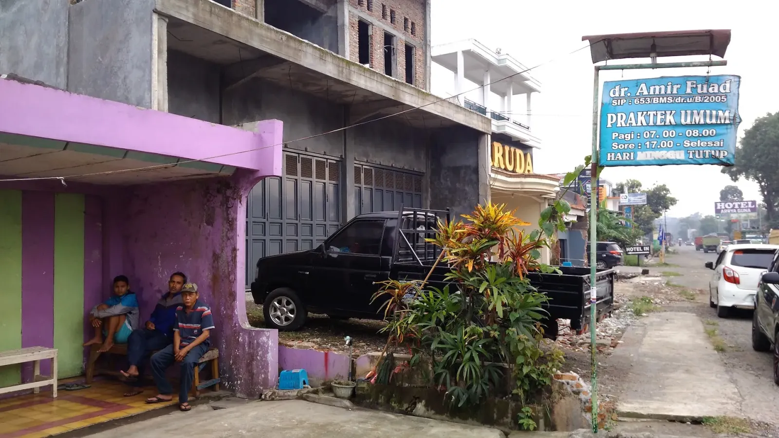 Praktek dr. Amir Fuad