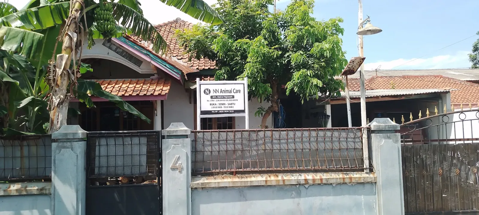 Praktik Dokter Hewan drh. Nailul Ngizzah