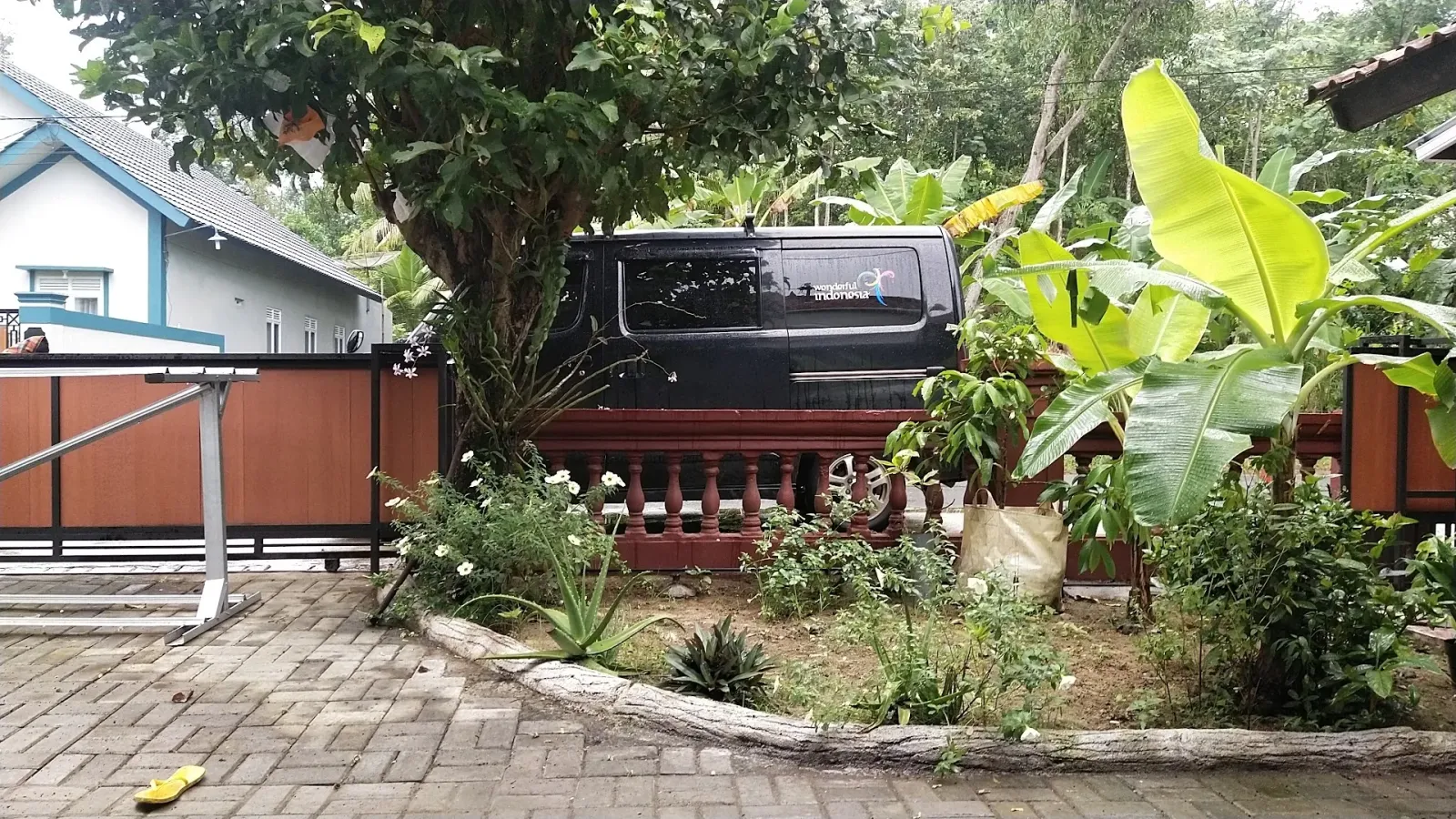 PRATAMA TOUR AND TRAVEL