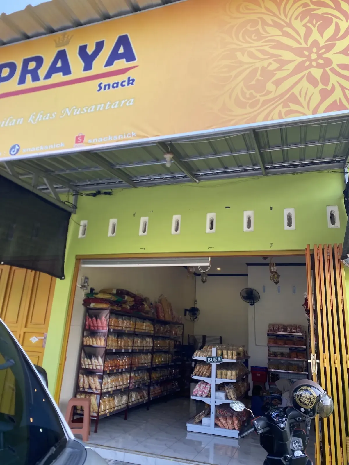 PRAYA SNACK KARANGMANGU