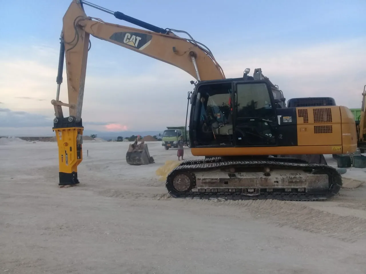 PT Altrak 1978 Cilacap