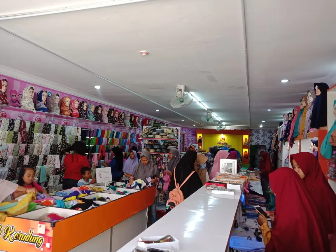 Pusat Nayla Collection Pucung