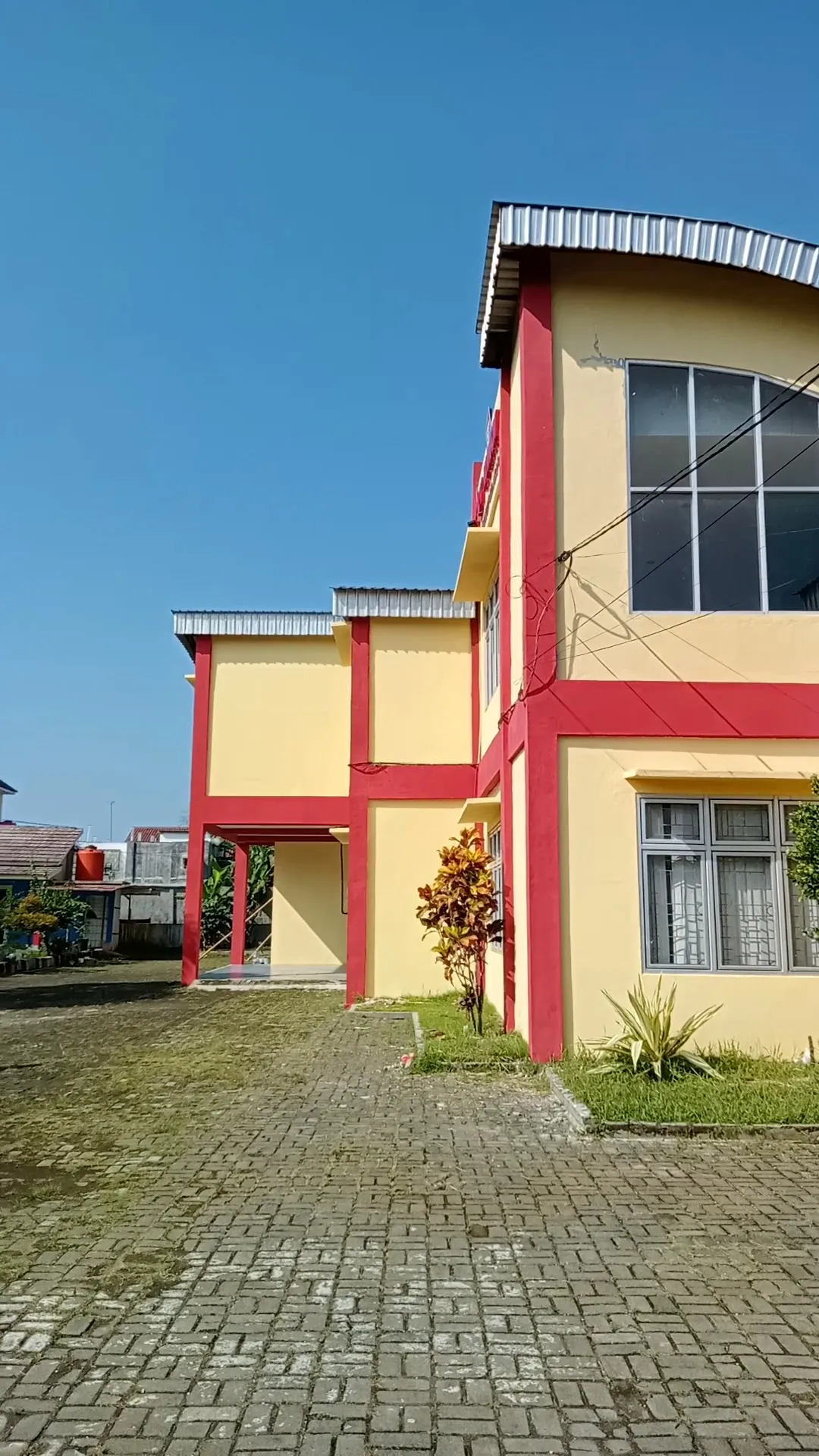 Pusat Oleh-oleh Dan Produk UMKM Cilacap "93"