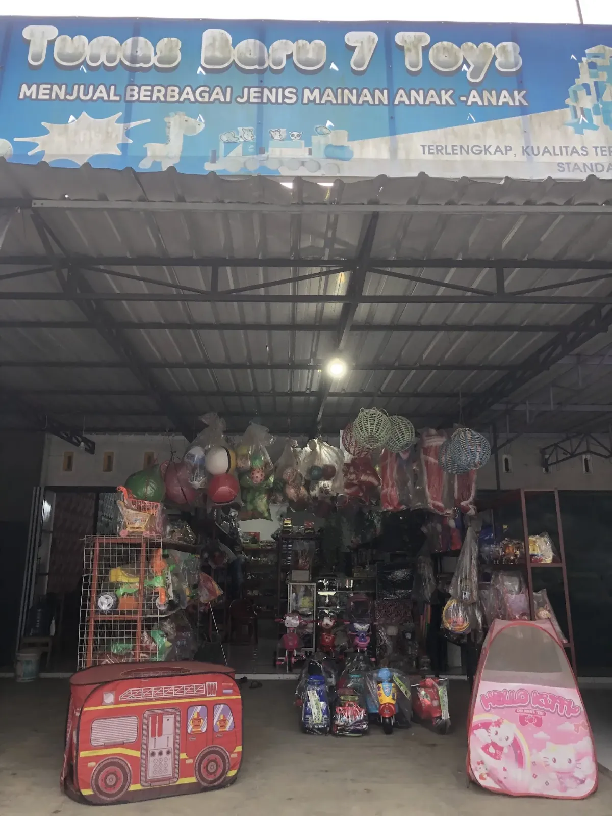 Putra Brayan toys