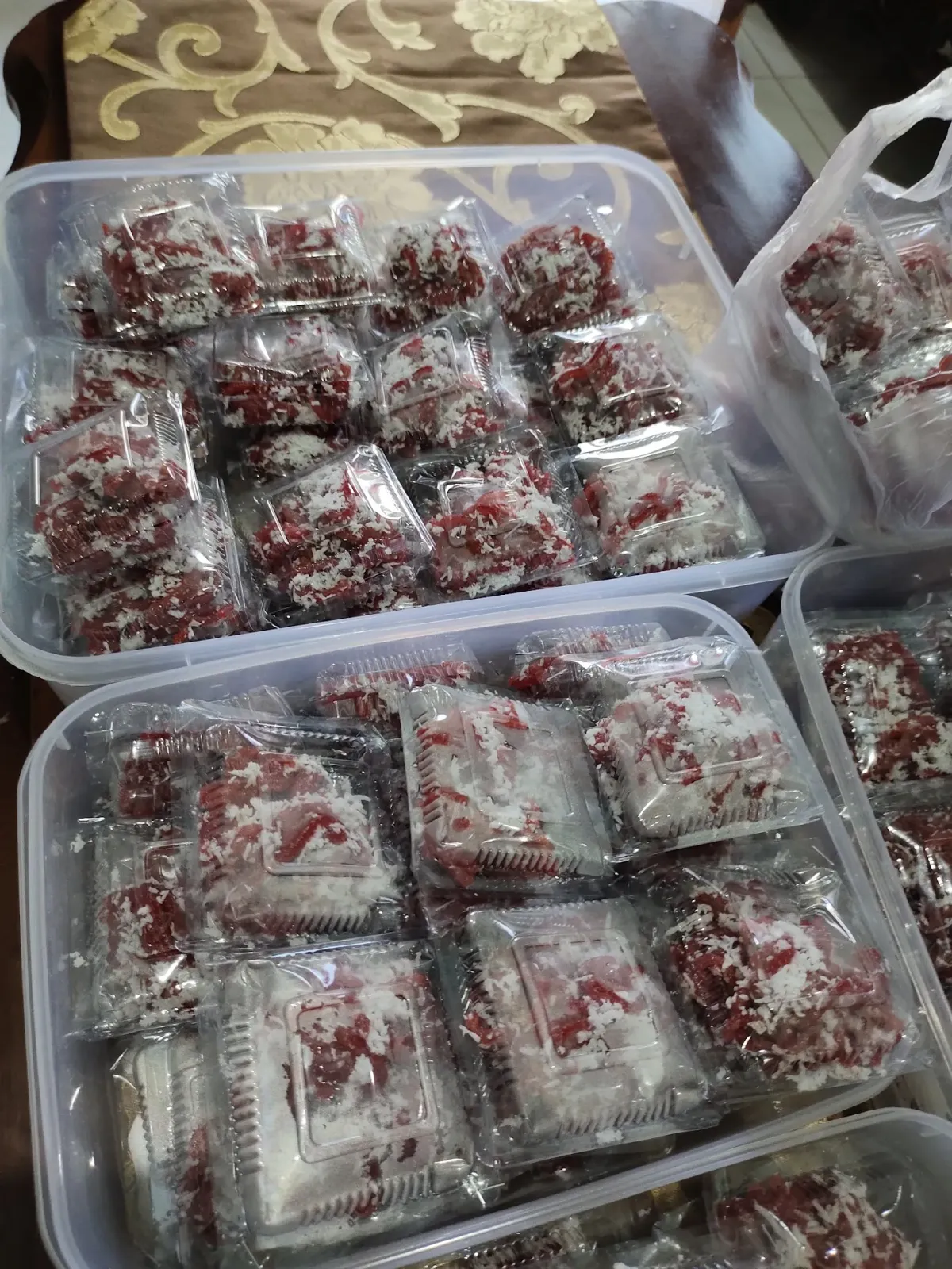 Putu Krekel Bu Simur