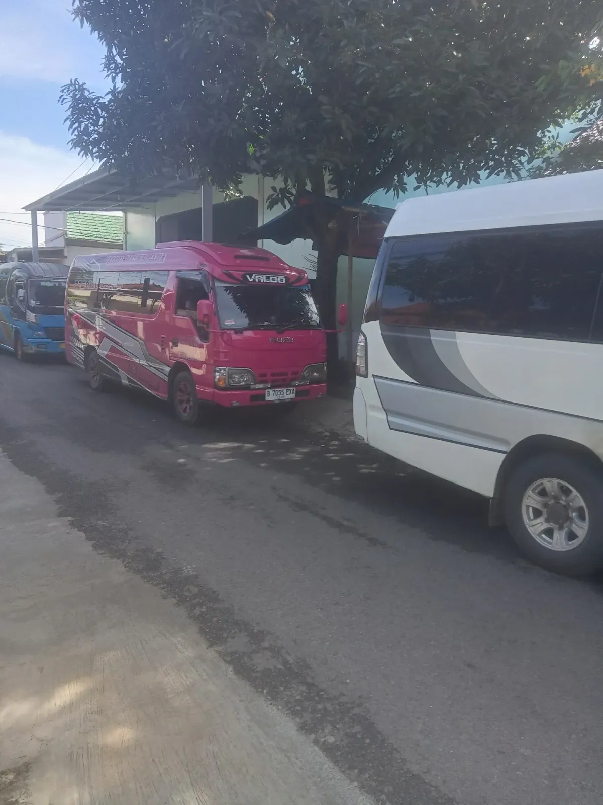 Radilya Trans Travel