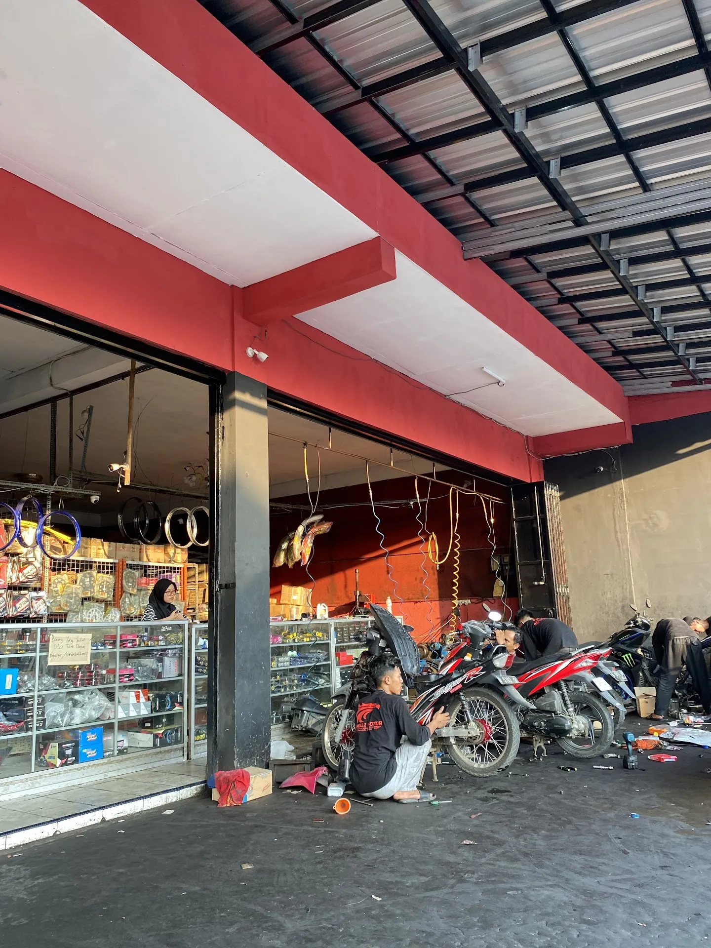 Rajawali Motor