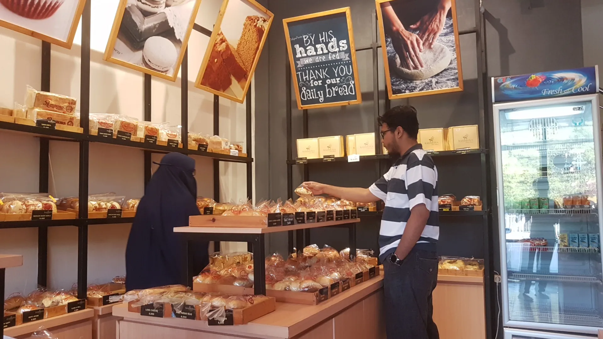 Rammona Bakery Cilacap