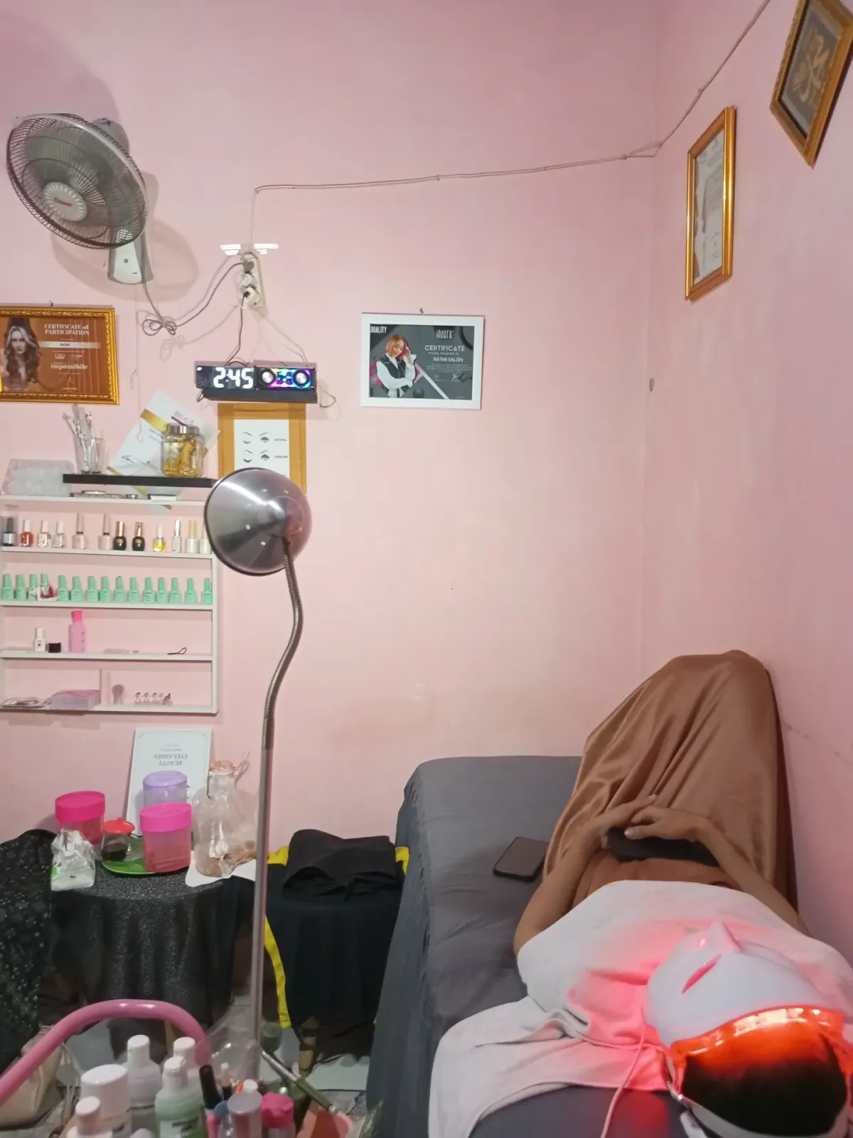 Ratmi salon sidayu