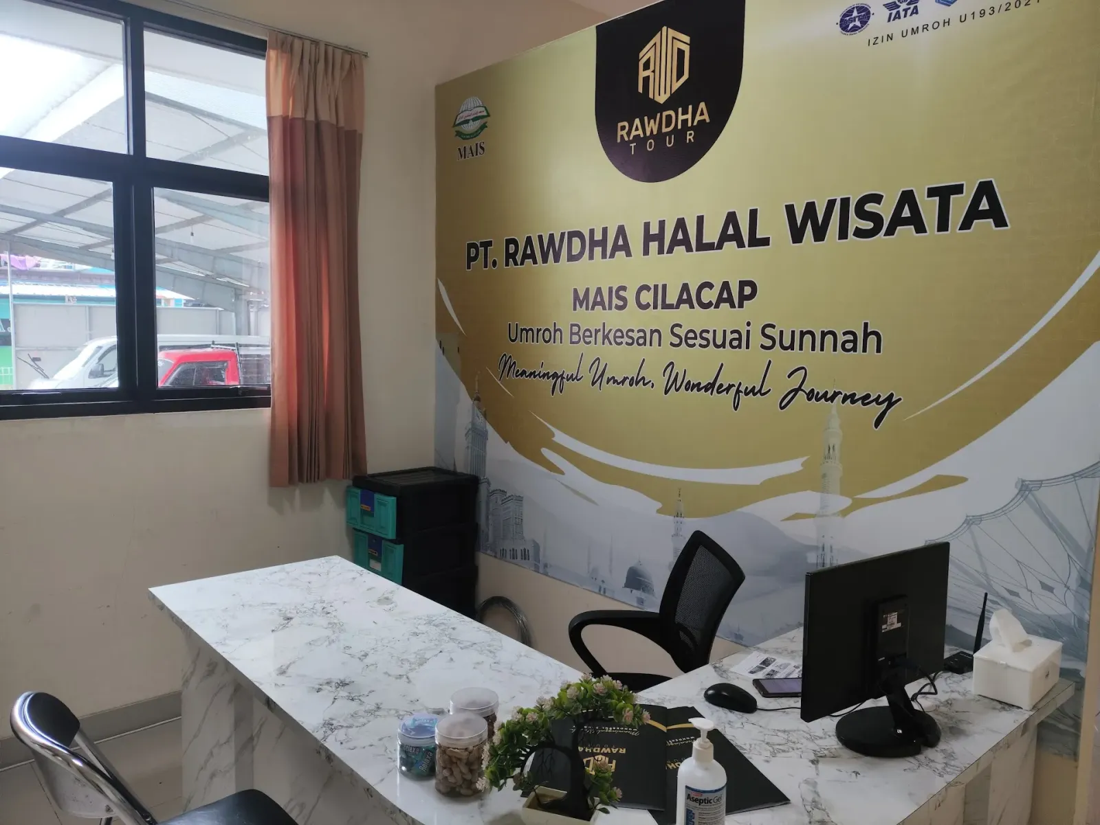 Rawdha Tour MAIS Cilacap - Biro Umroh Terpercaya