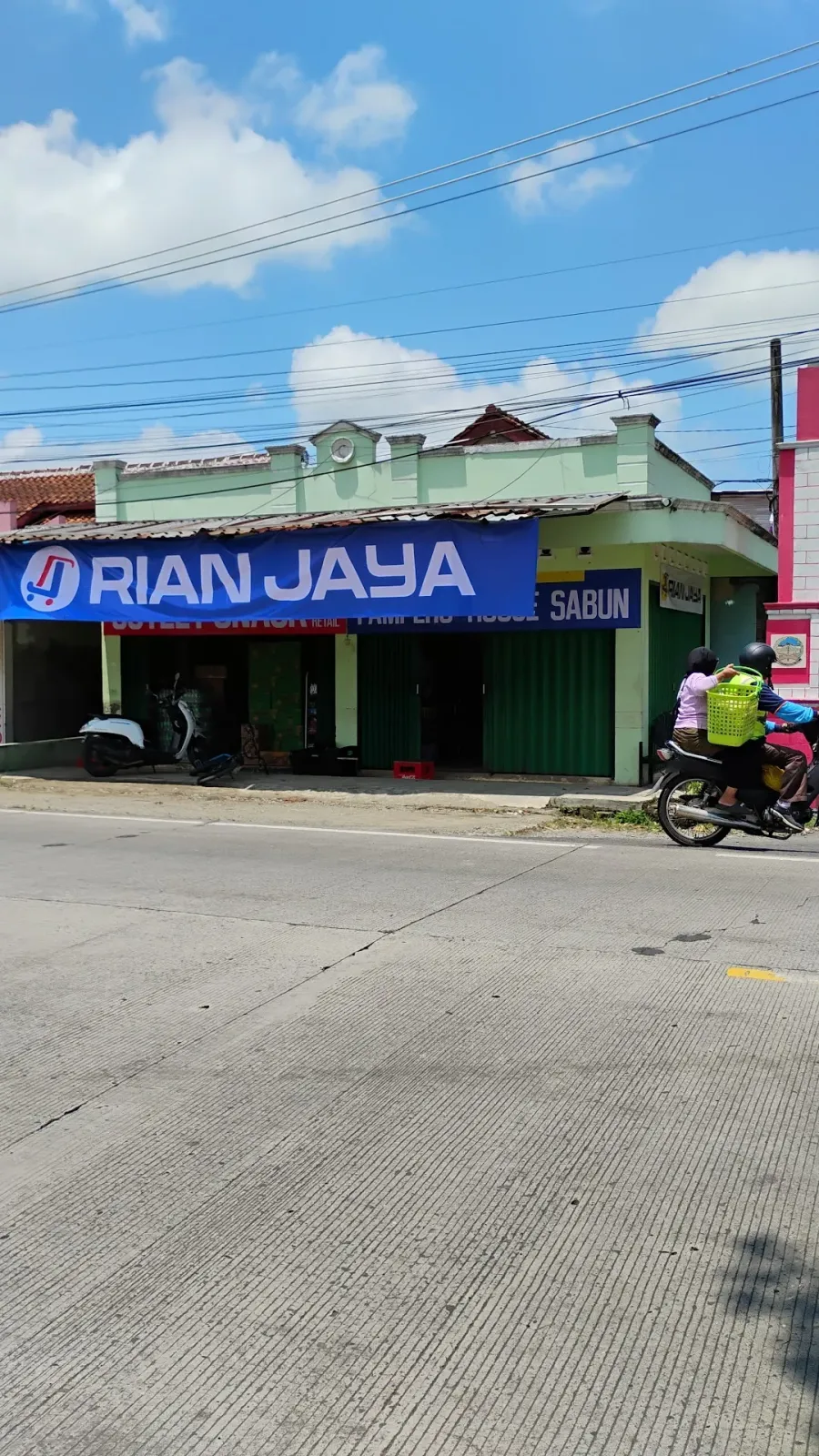 RIAN JAYA