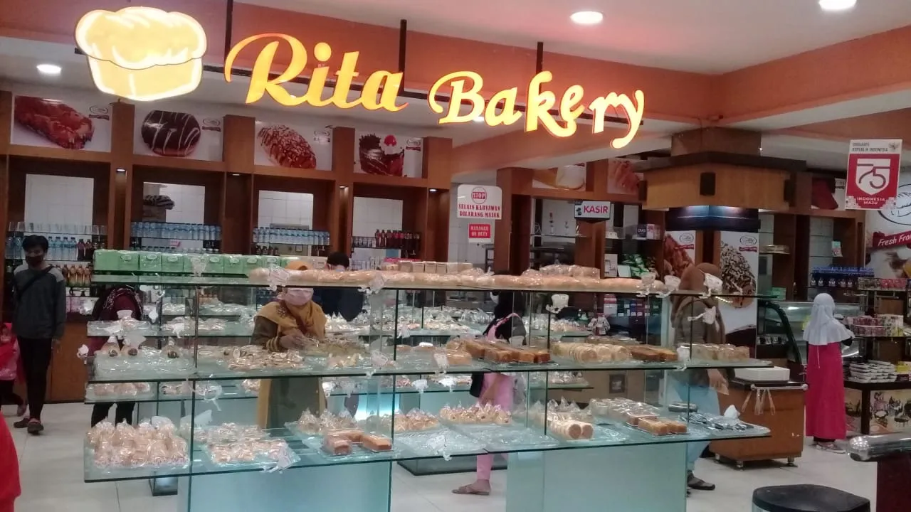 Rita Bakery Kroya