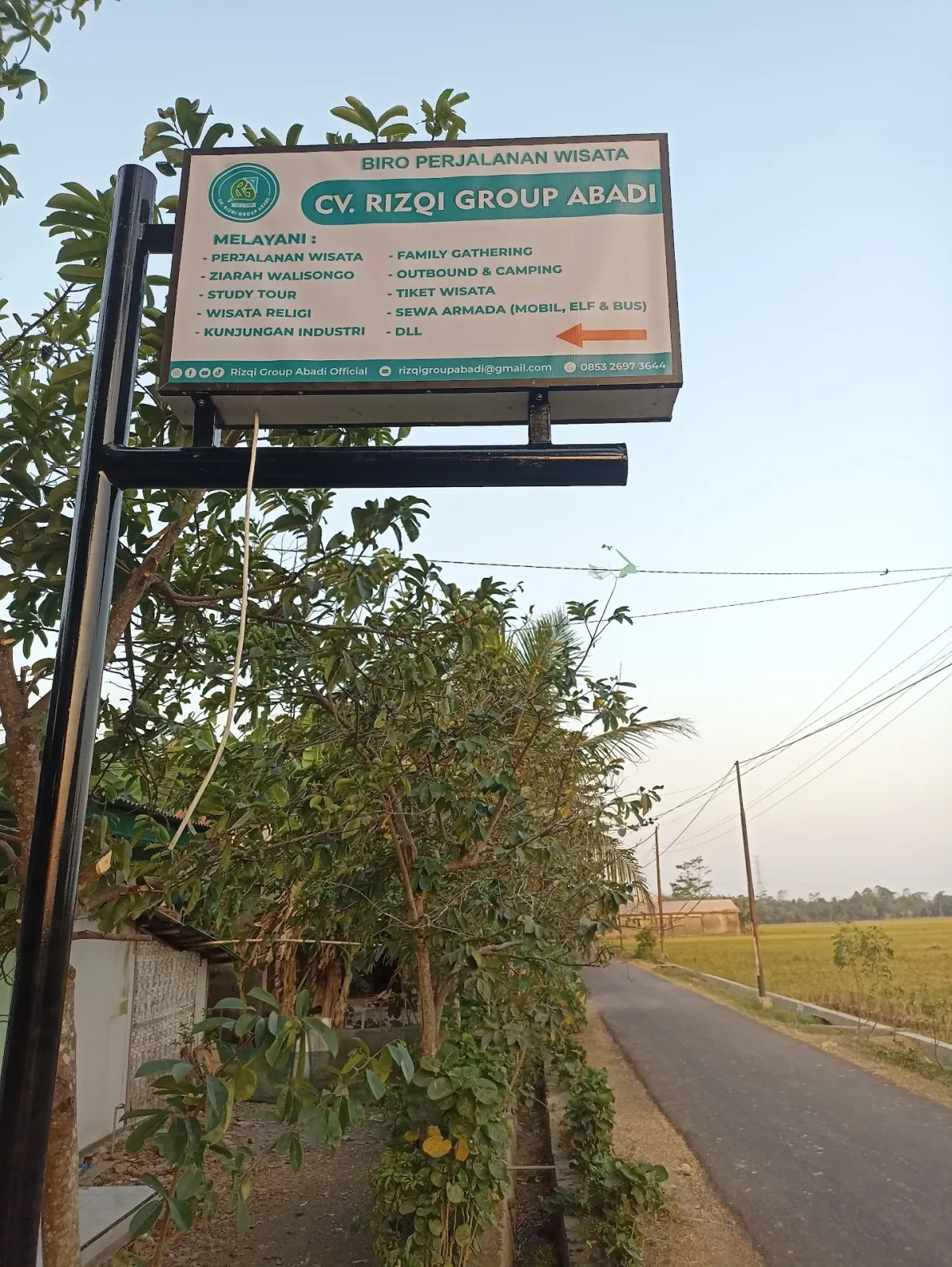 Rizqi Group Abadi Tour dan Travel