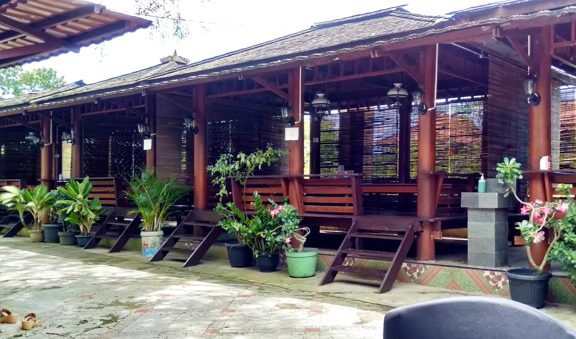 RM Sate Kambing & Pondok Makan Lesehan Sidoroso