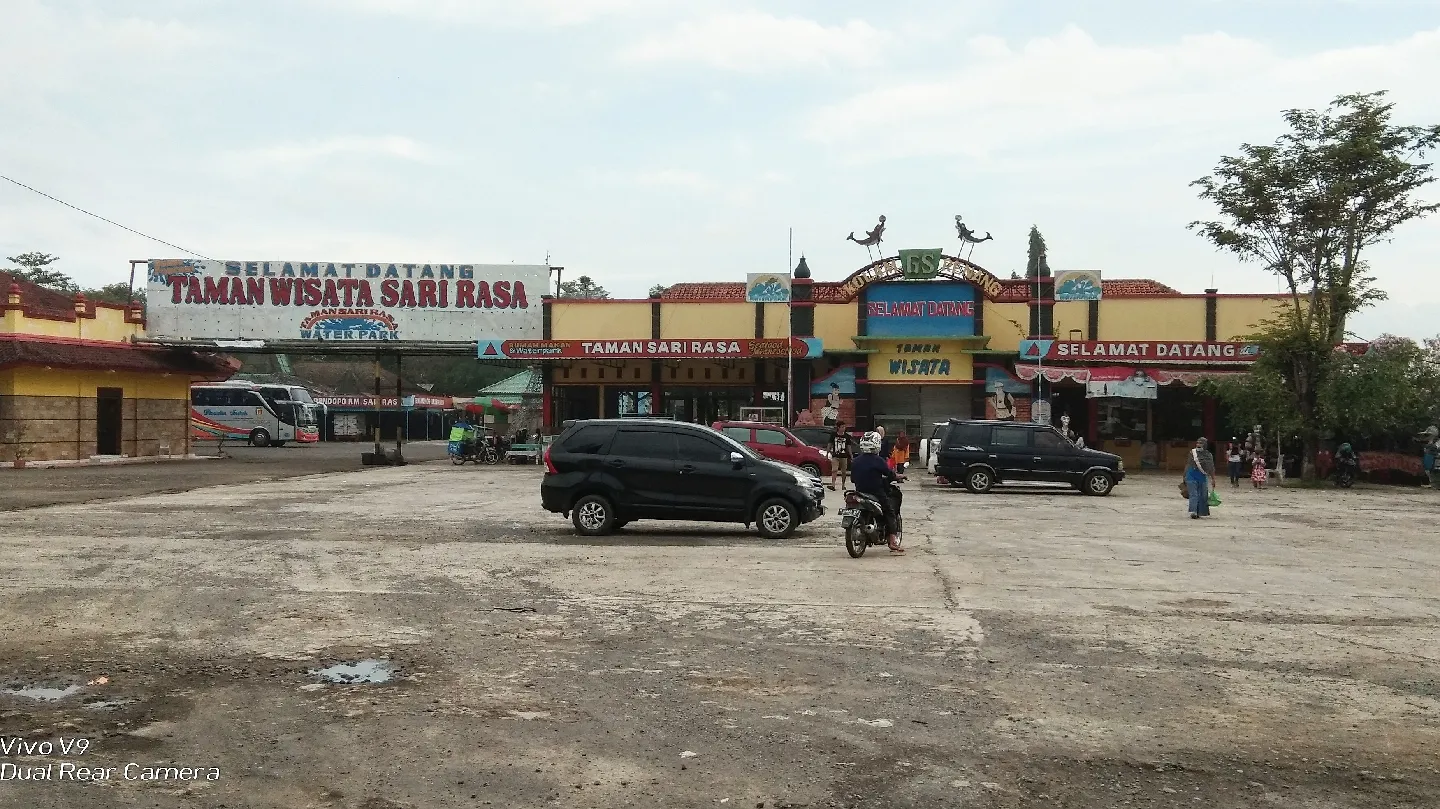 RM Taman Sari Rasa & Waterpark