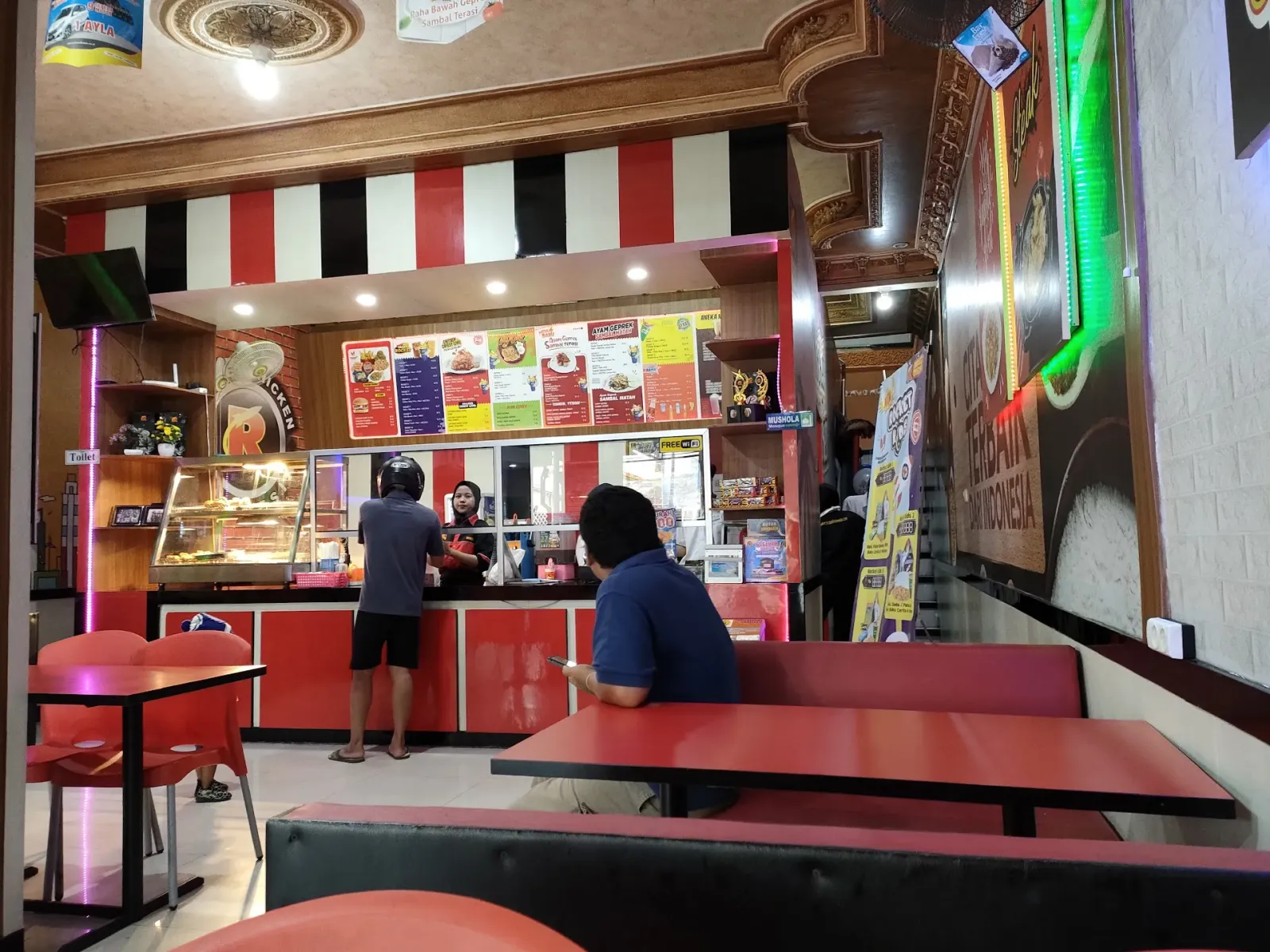 Rocket Chicken Karangkandri (Kuripan Kidul)