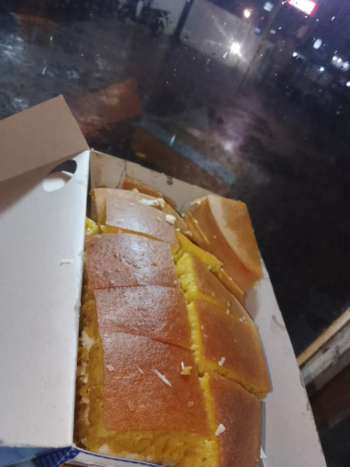 ROTI BAKAR KAWEDANAN KLAPAGADING KULON