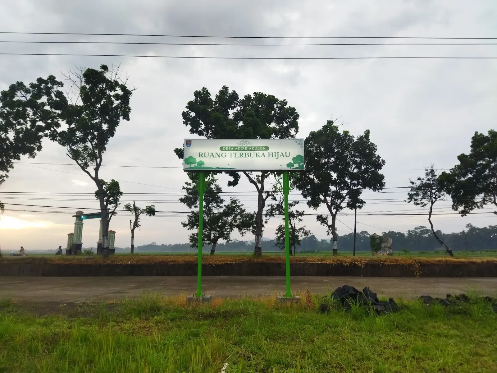Ruang Terbuka Hijau Desa Adirejakulon