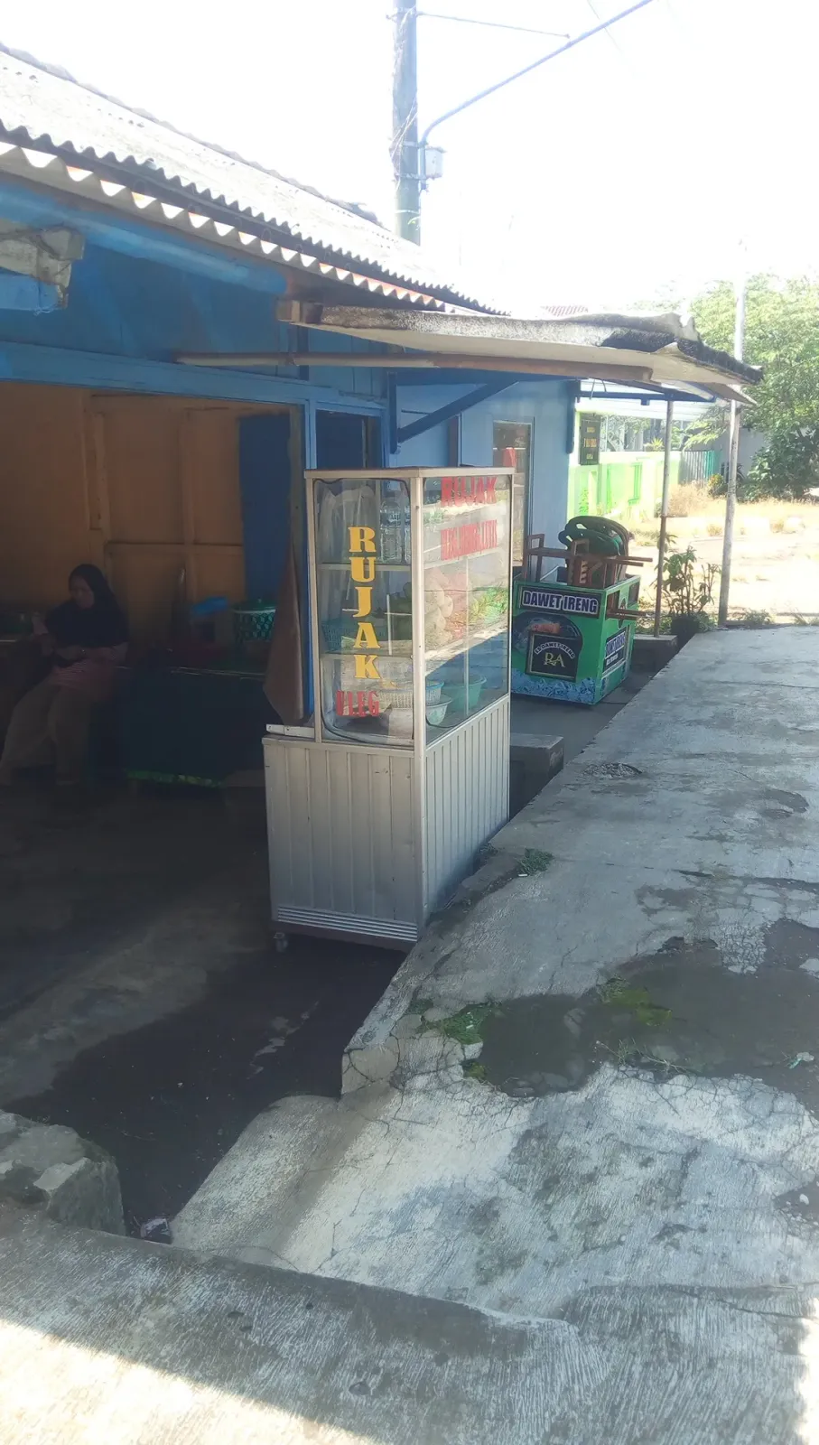 Rujak uleg/ Rujak Buah
