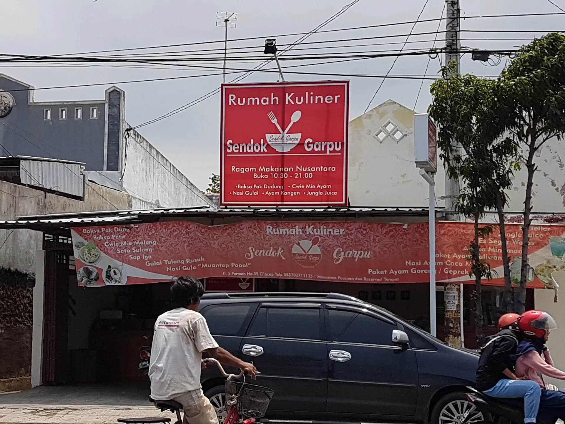 Rumah Kuliner Sendok Garpu