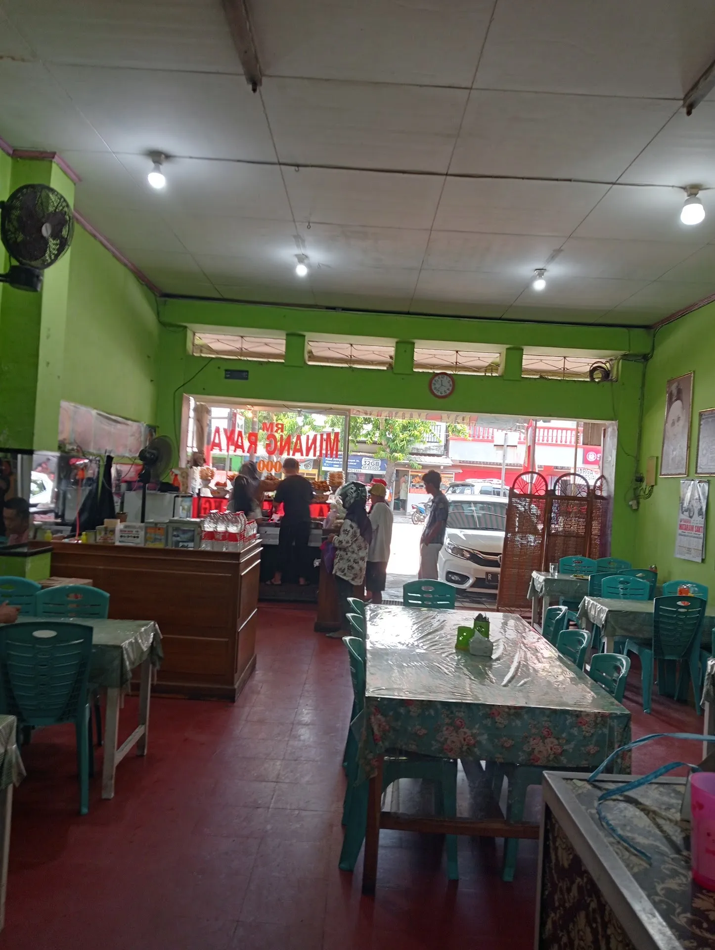 Rumah Makan Mutiara Agam