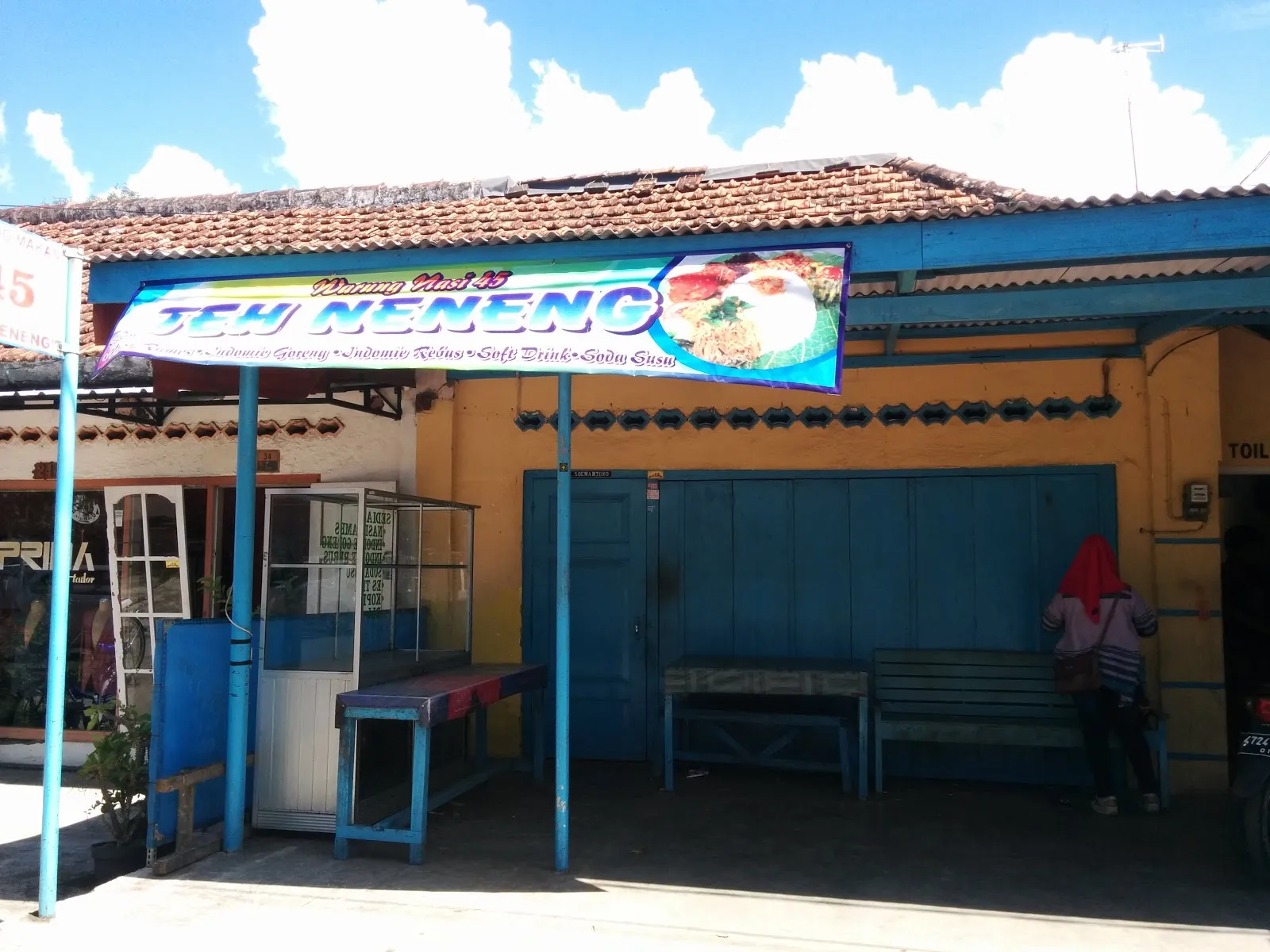 Rumah Makan Teh Neneng