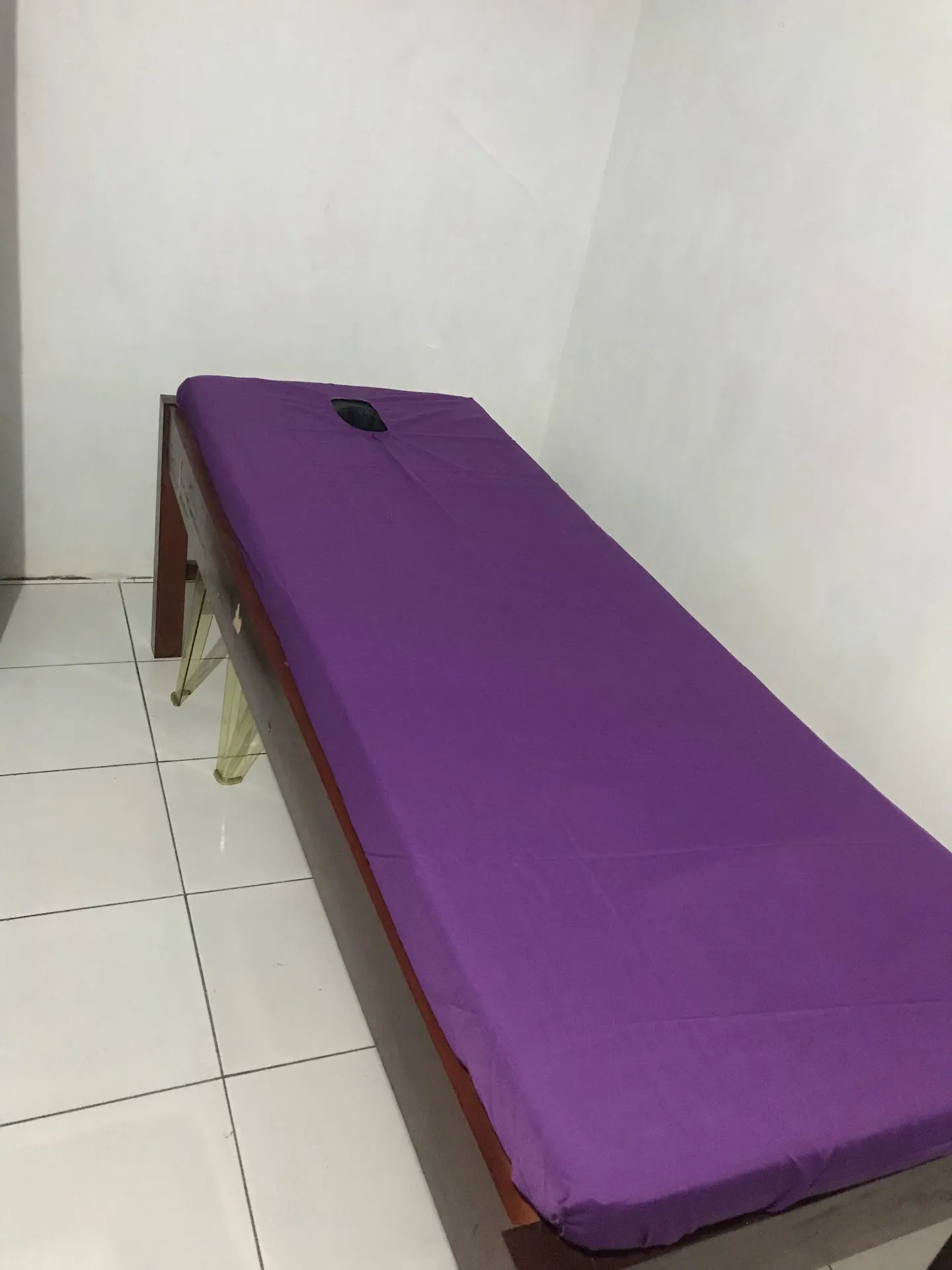 Rumah Pijat Fuad Hasan