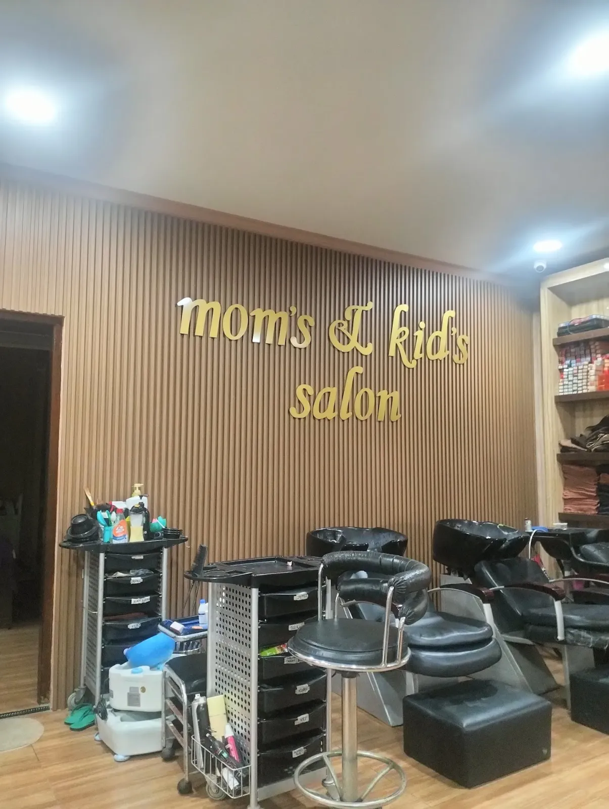 Rumah Pijat Mom & Kids Bidan Farida