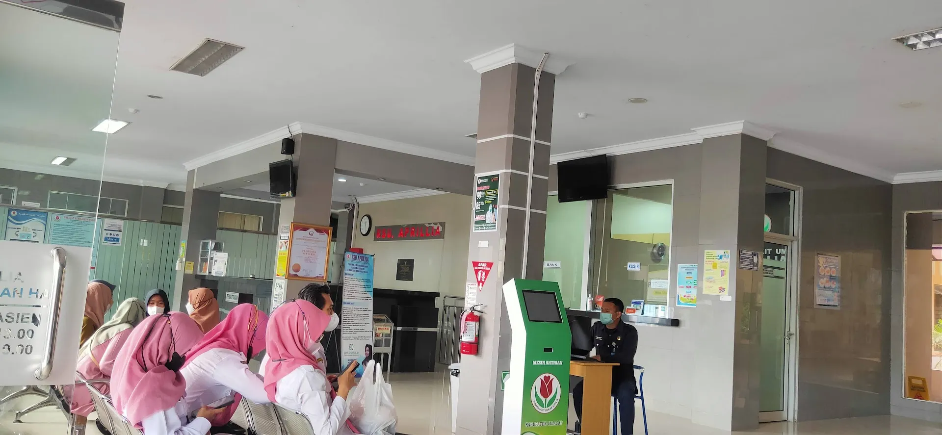 Rumah Sakit Umum Aprillia
