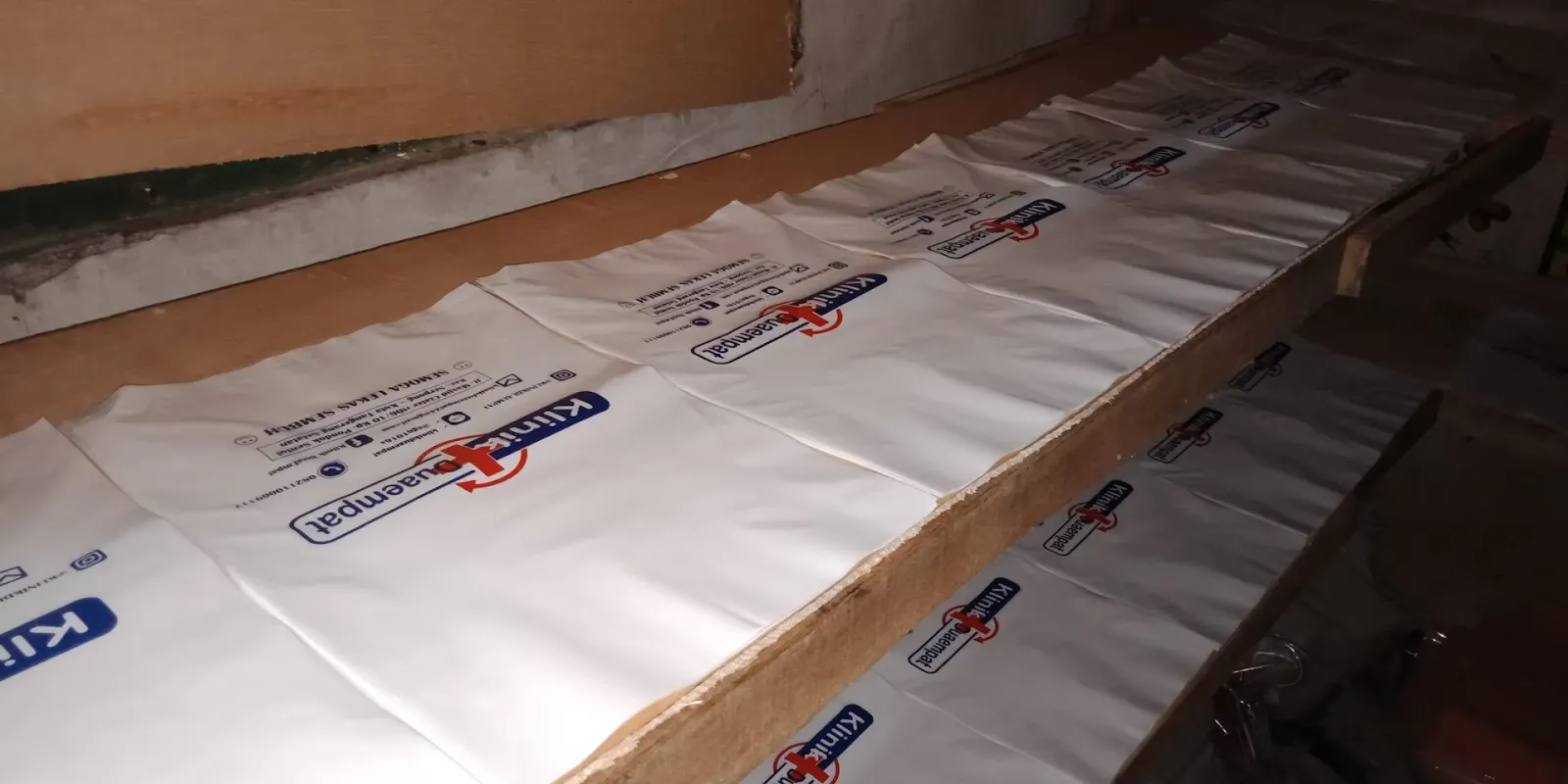 SABLON PLASTIK DAN PRINTING