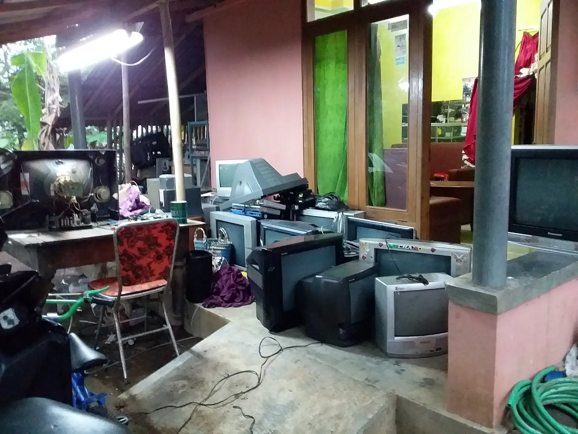 Sahabat Ali Service