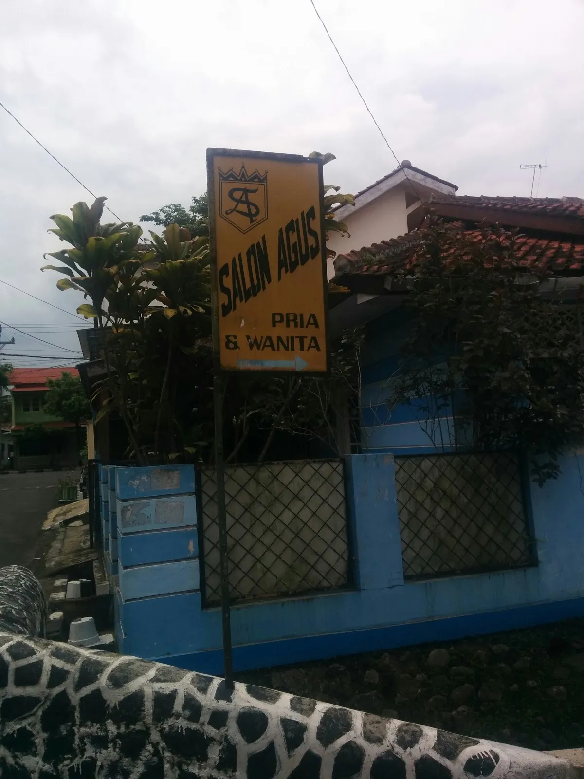 Salon Agus