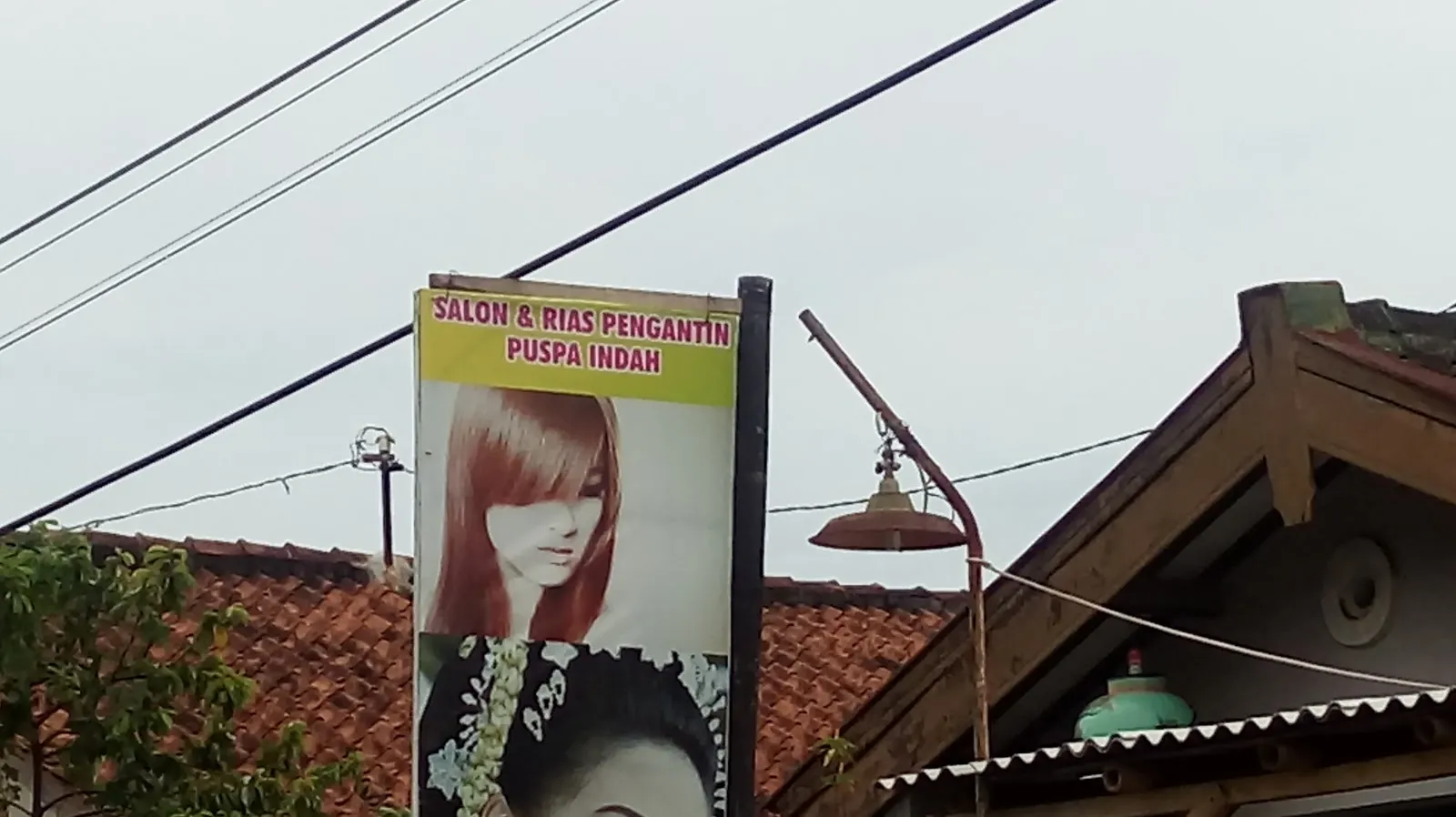 Salon & Rias Pengantin Puspa Indah