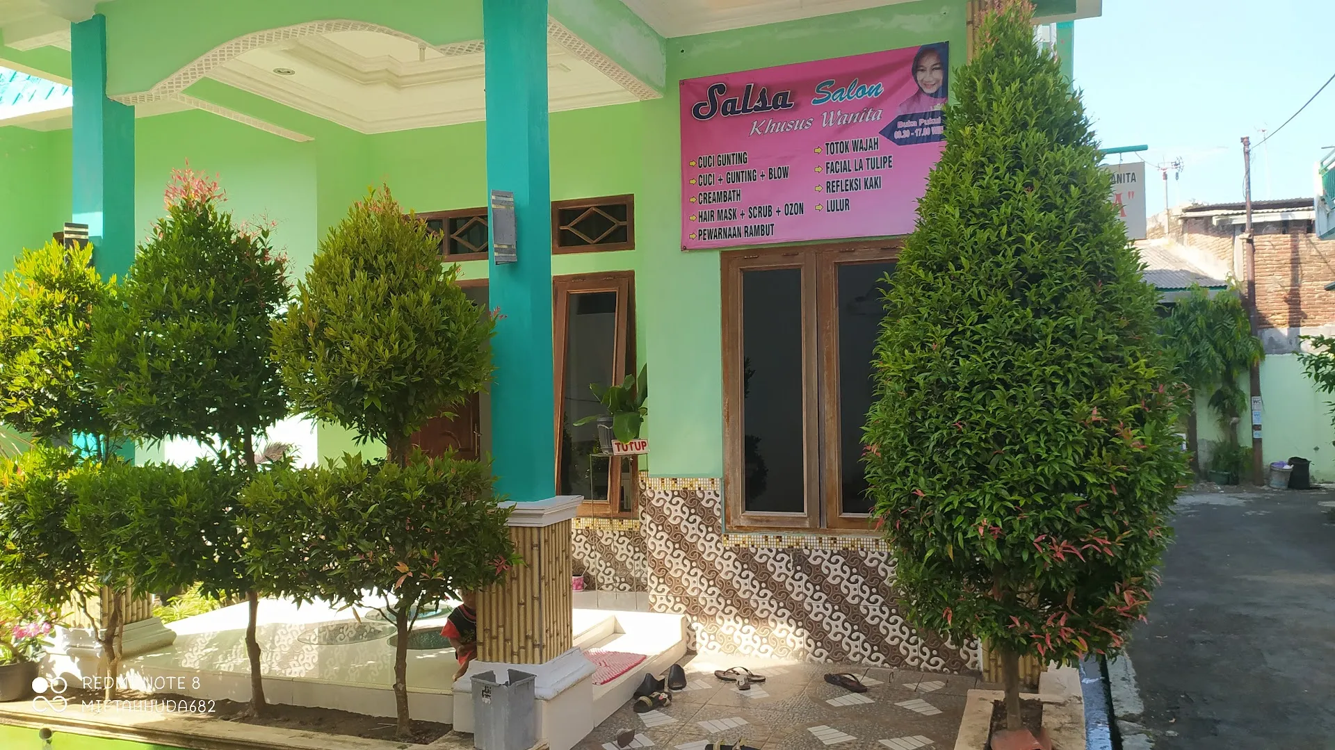 Salon Salsa