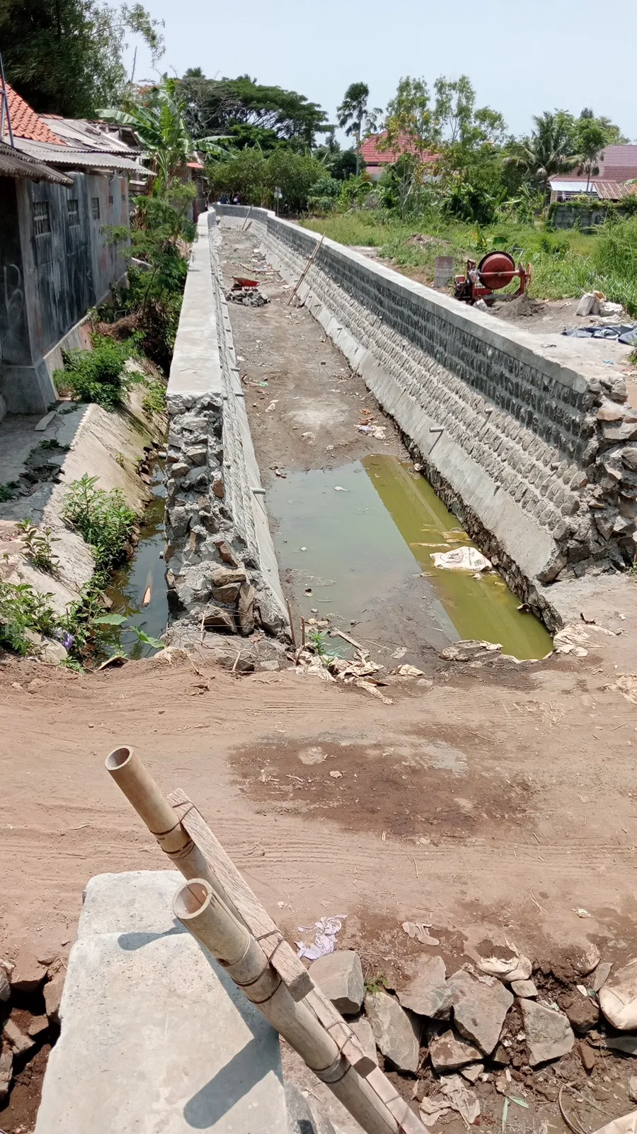 Saluran kali SENTUL RSUD