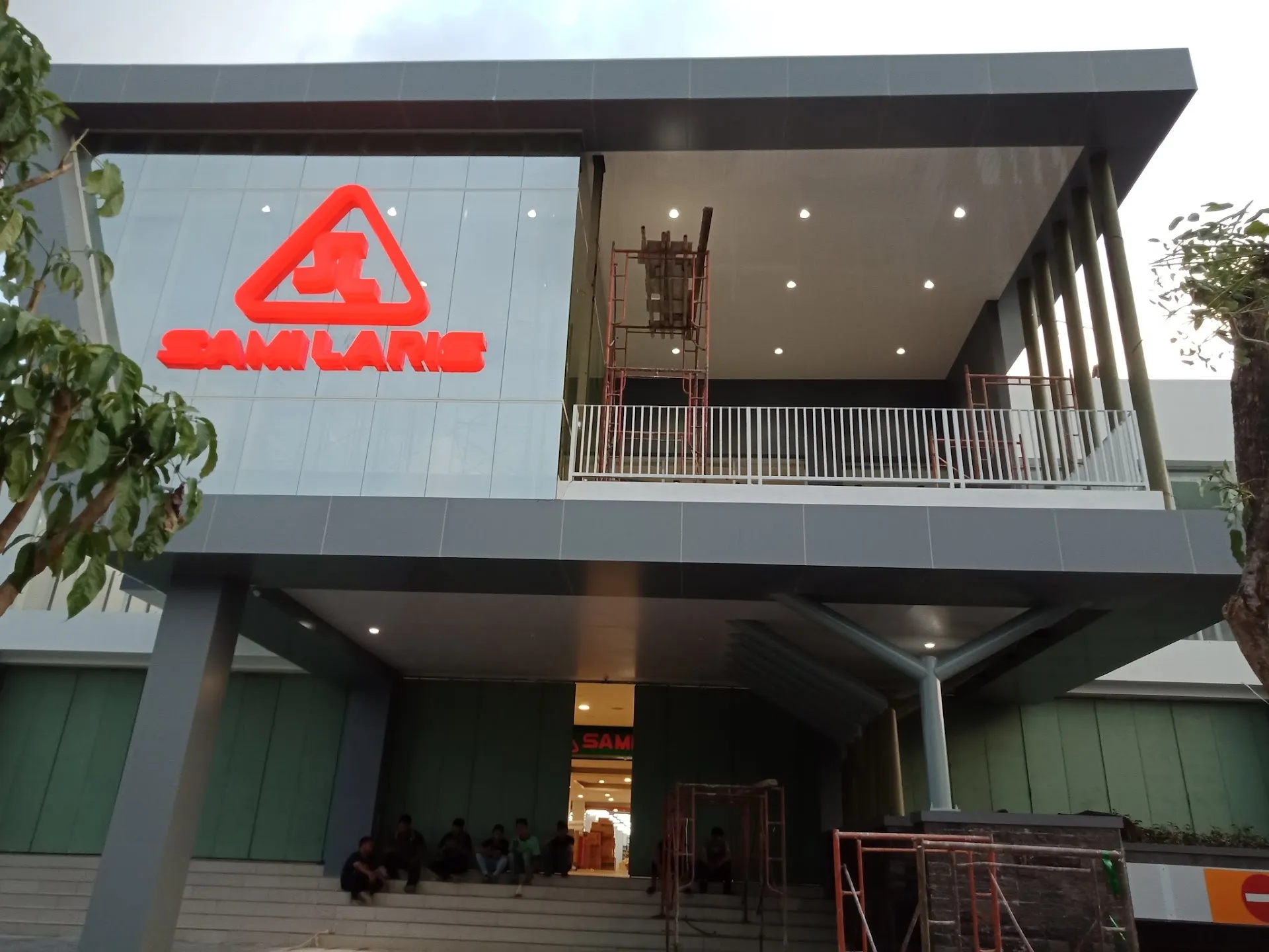 Sami Laris Swalayan Cilacap
