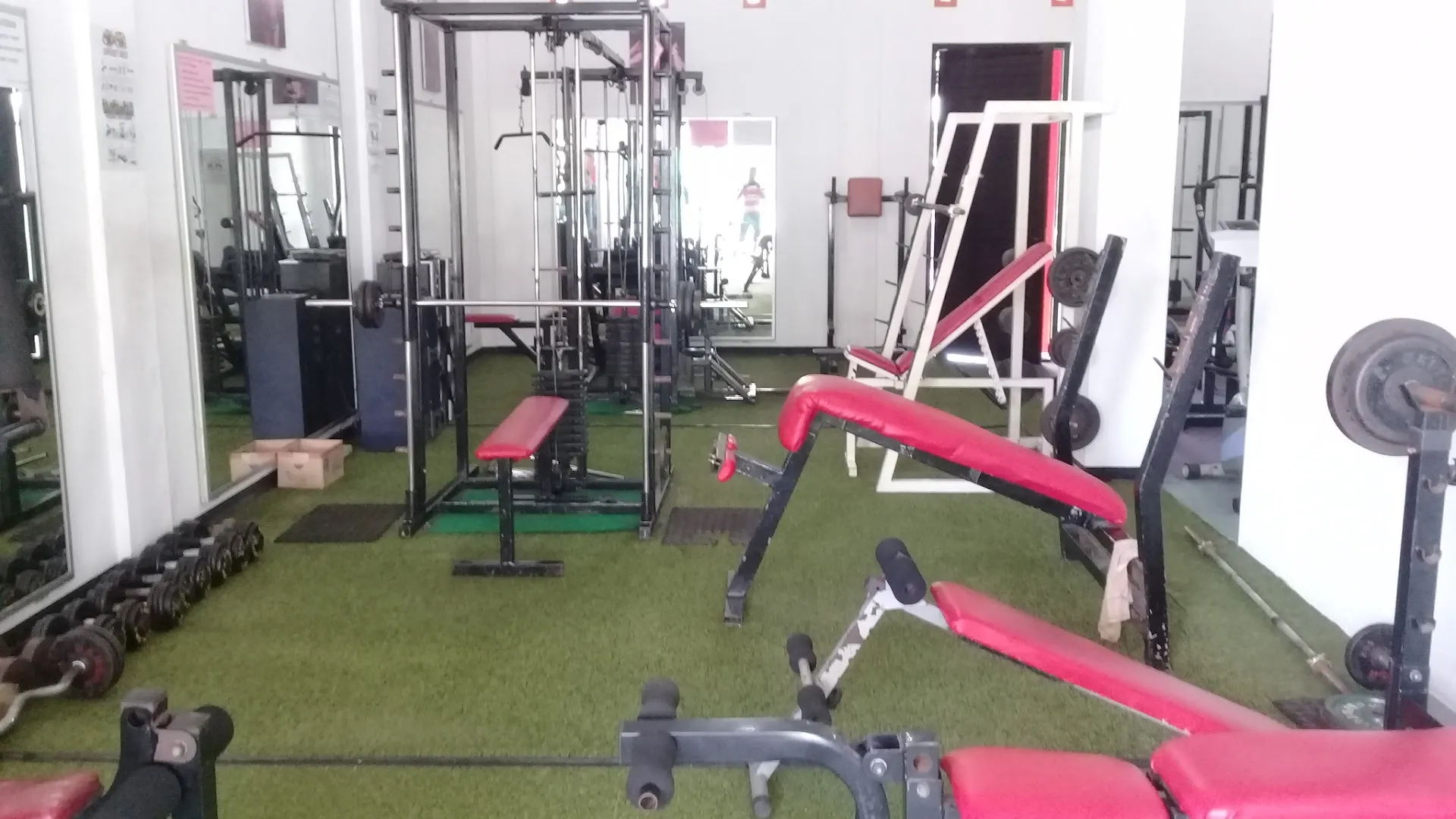 Samson's Fitnes Center